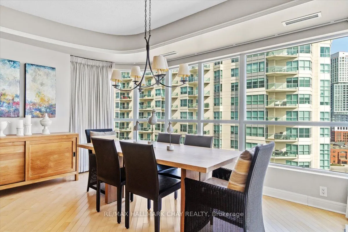 2 Toronto Street, #1209