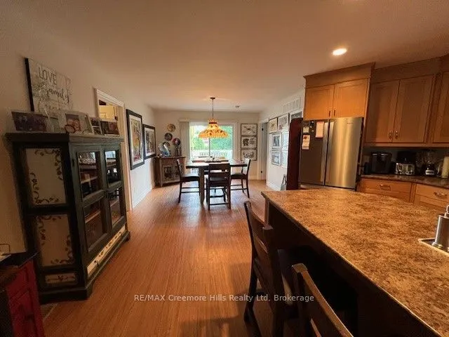 22 Edward Street W, #B