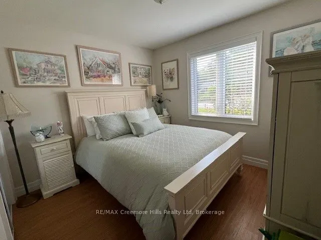 22 Edward Street W, #B