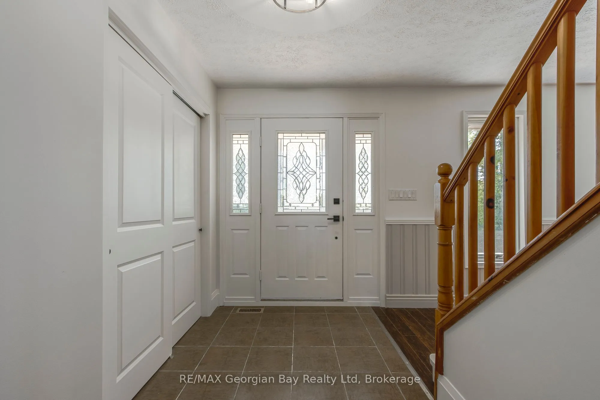 260 Concession 12 Street E