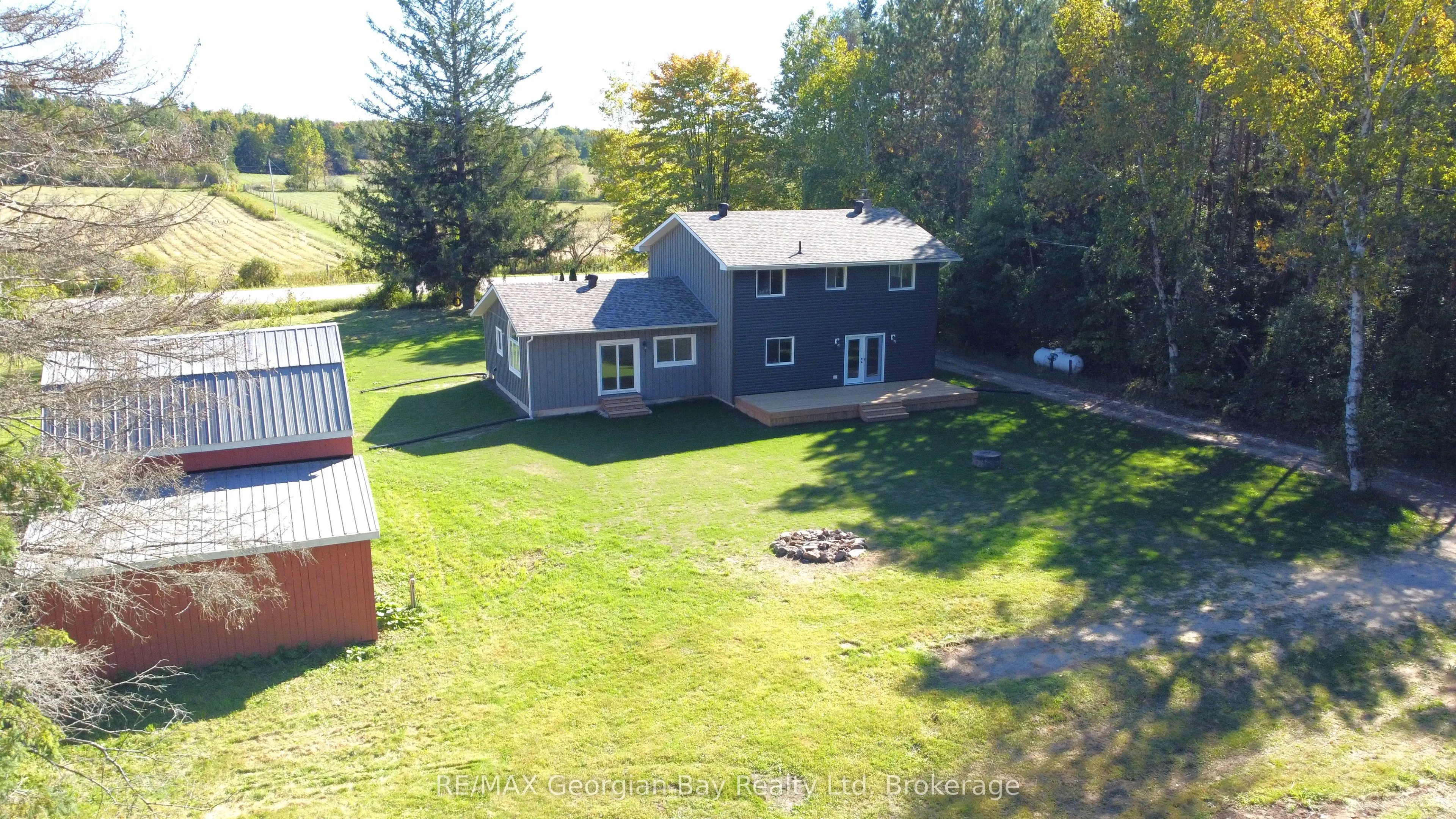 260 Concession 12 Street E
