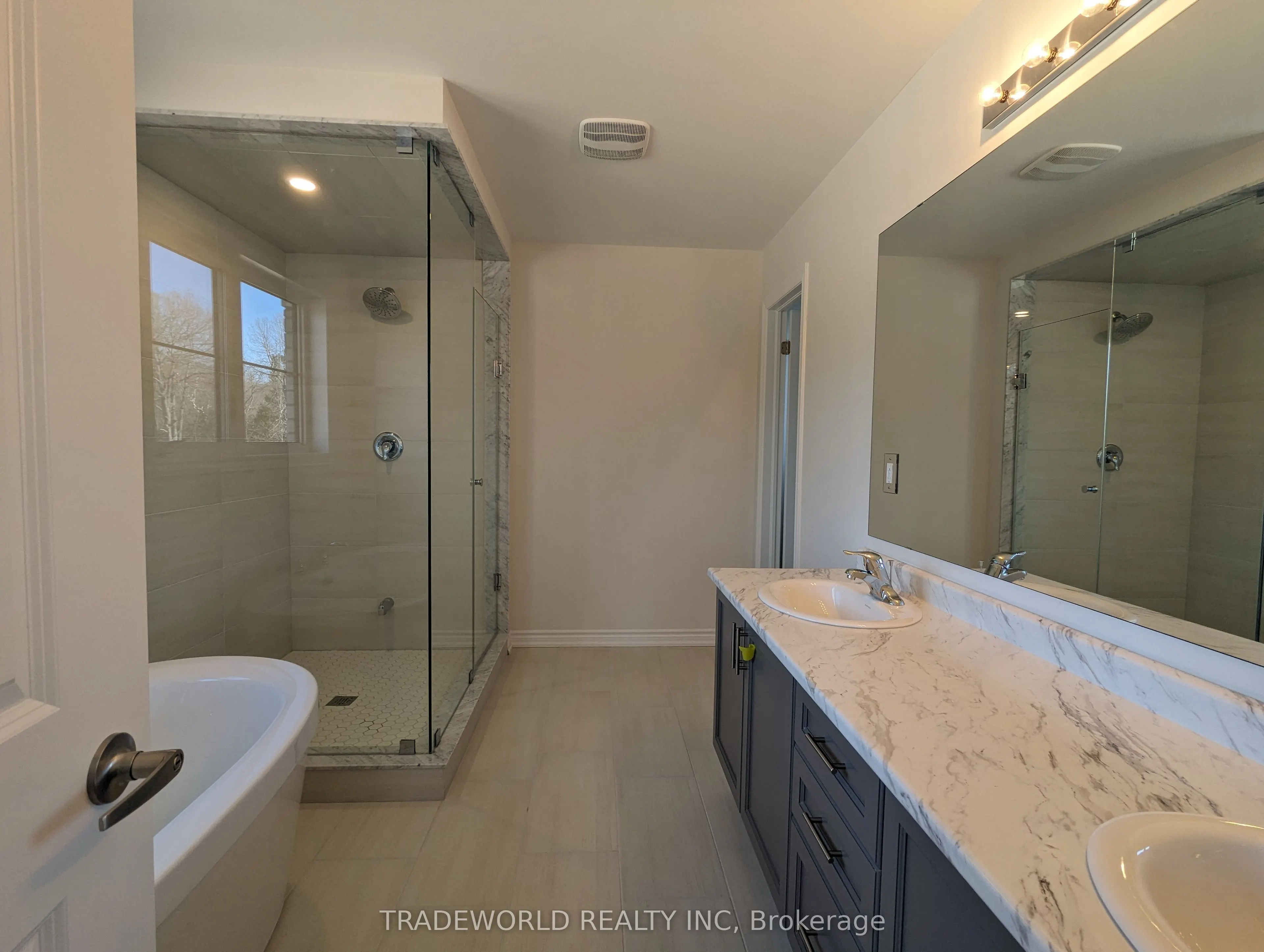 1 Tran Street