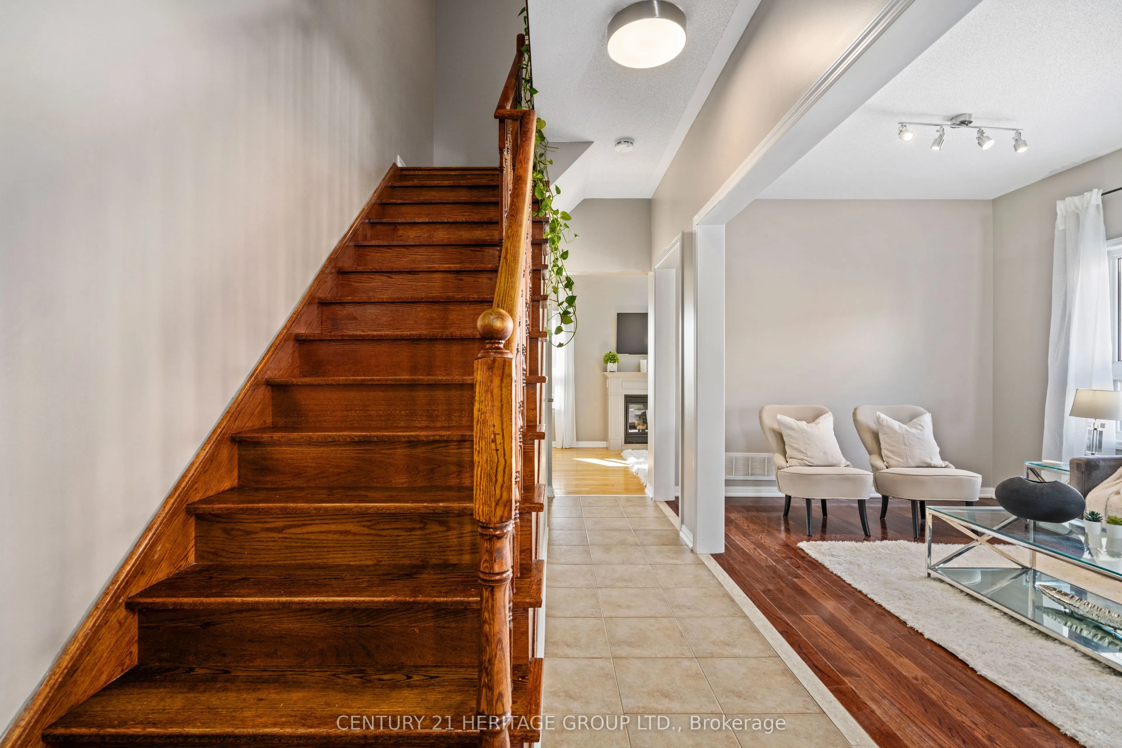 18 Tudor Crescent