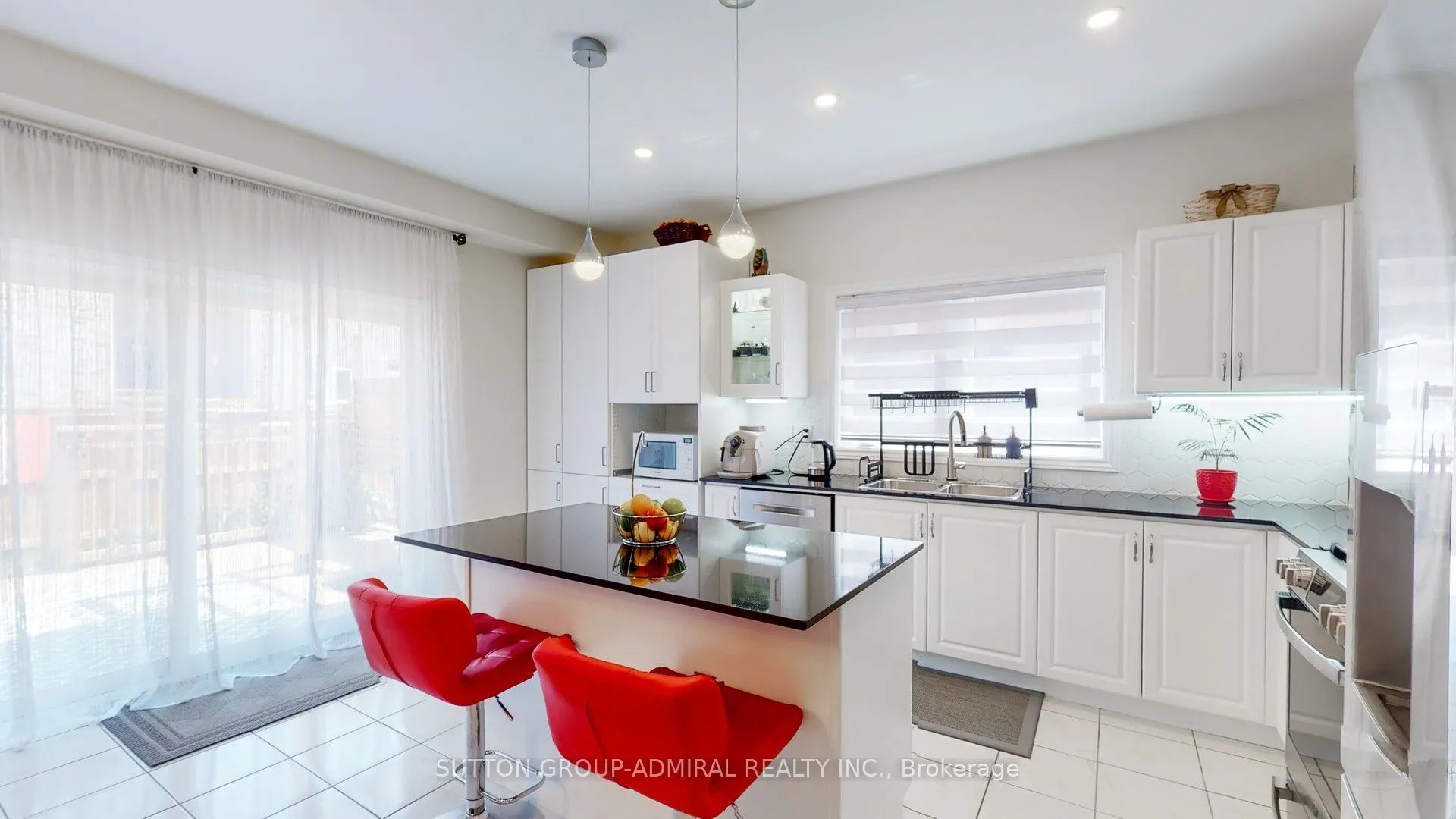 3 Cypress Point Street