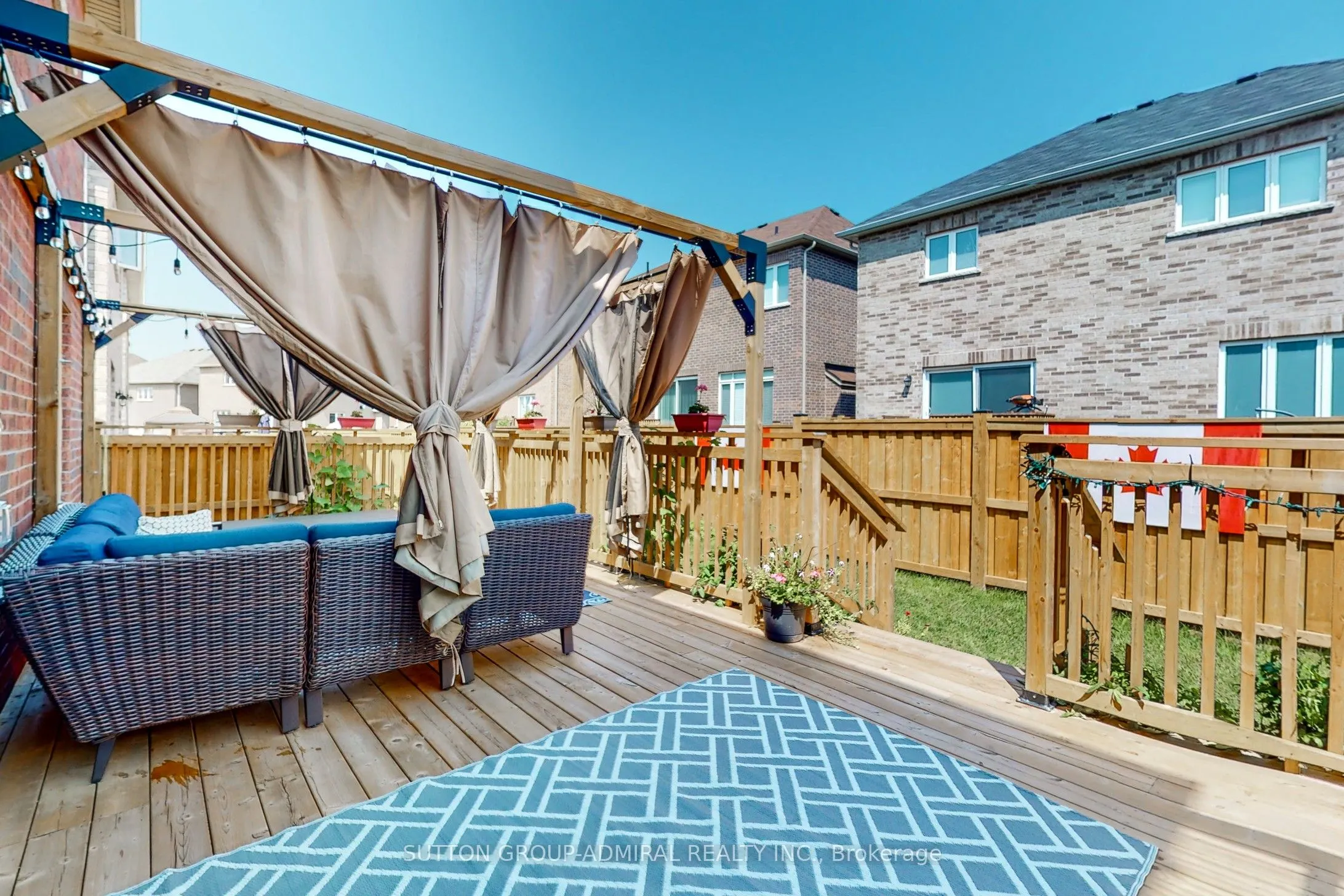 3 Cypress Point Street