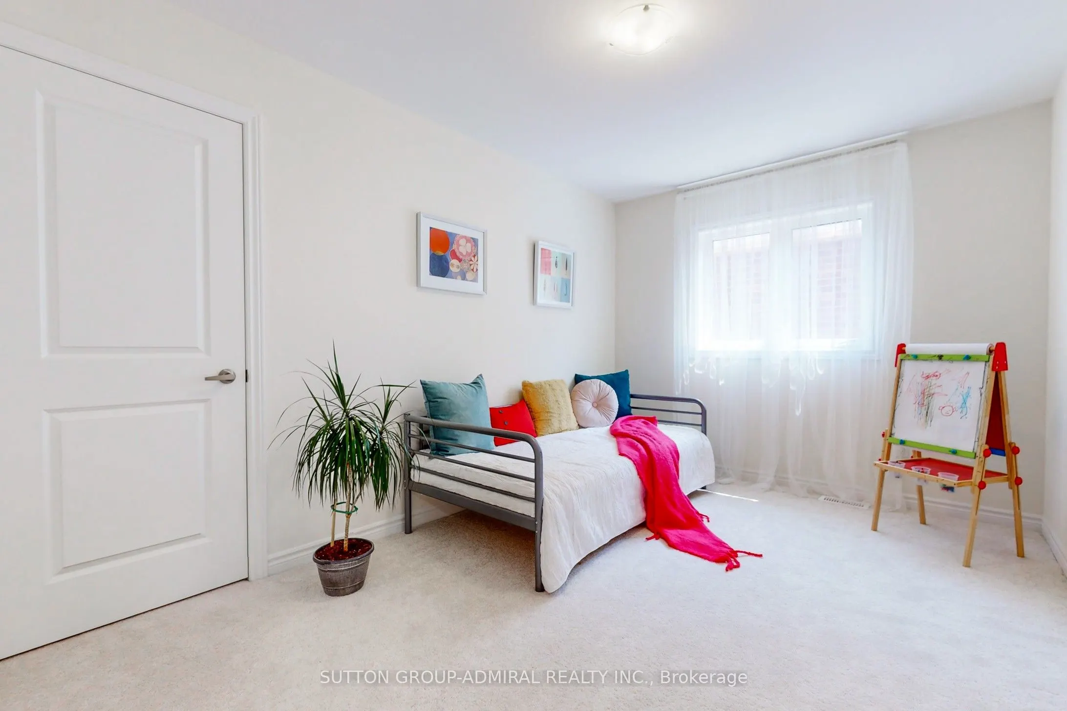3 Cypress Point Street