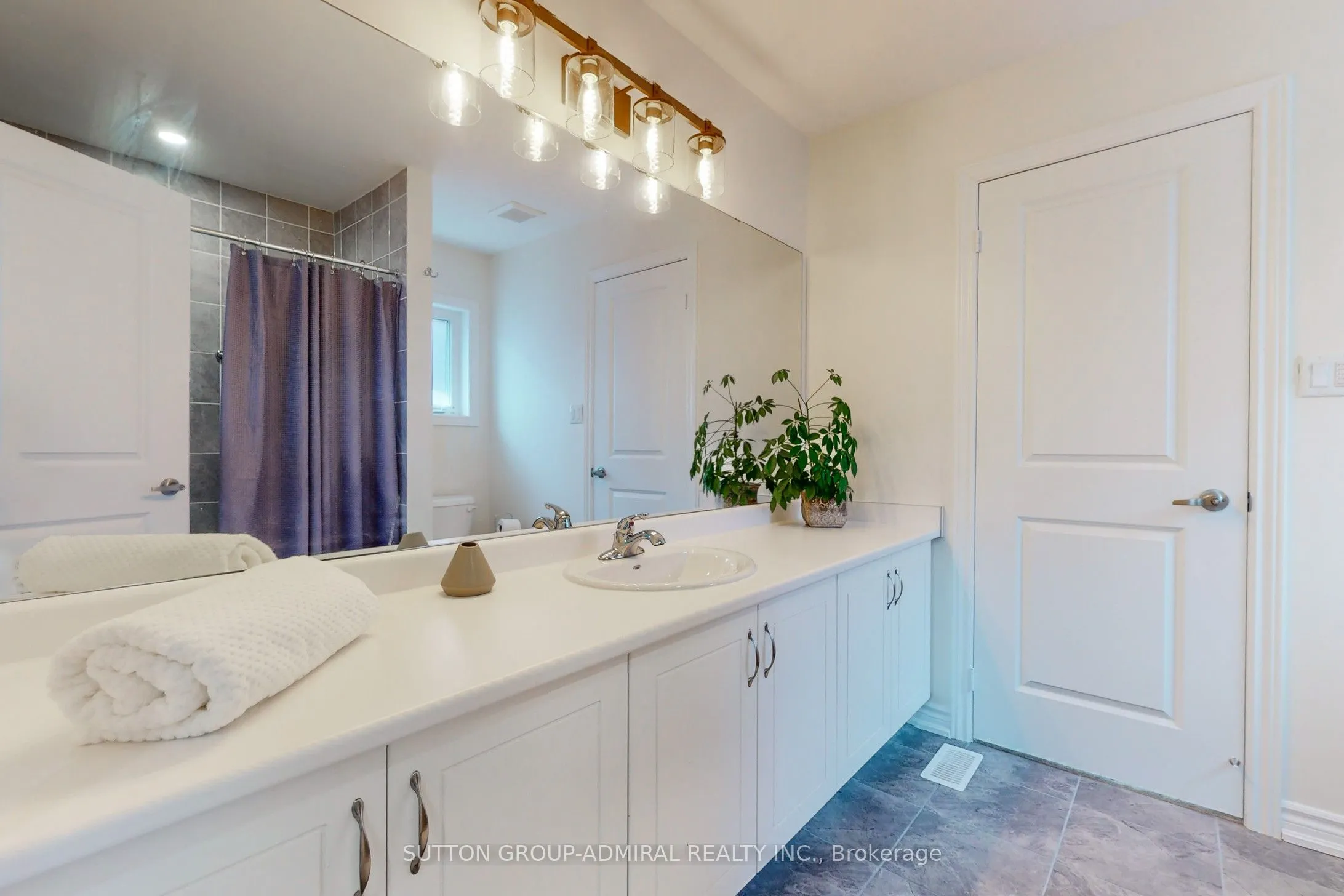 3 Cypress Point Street