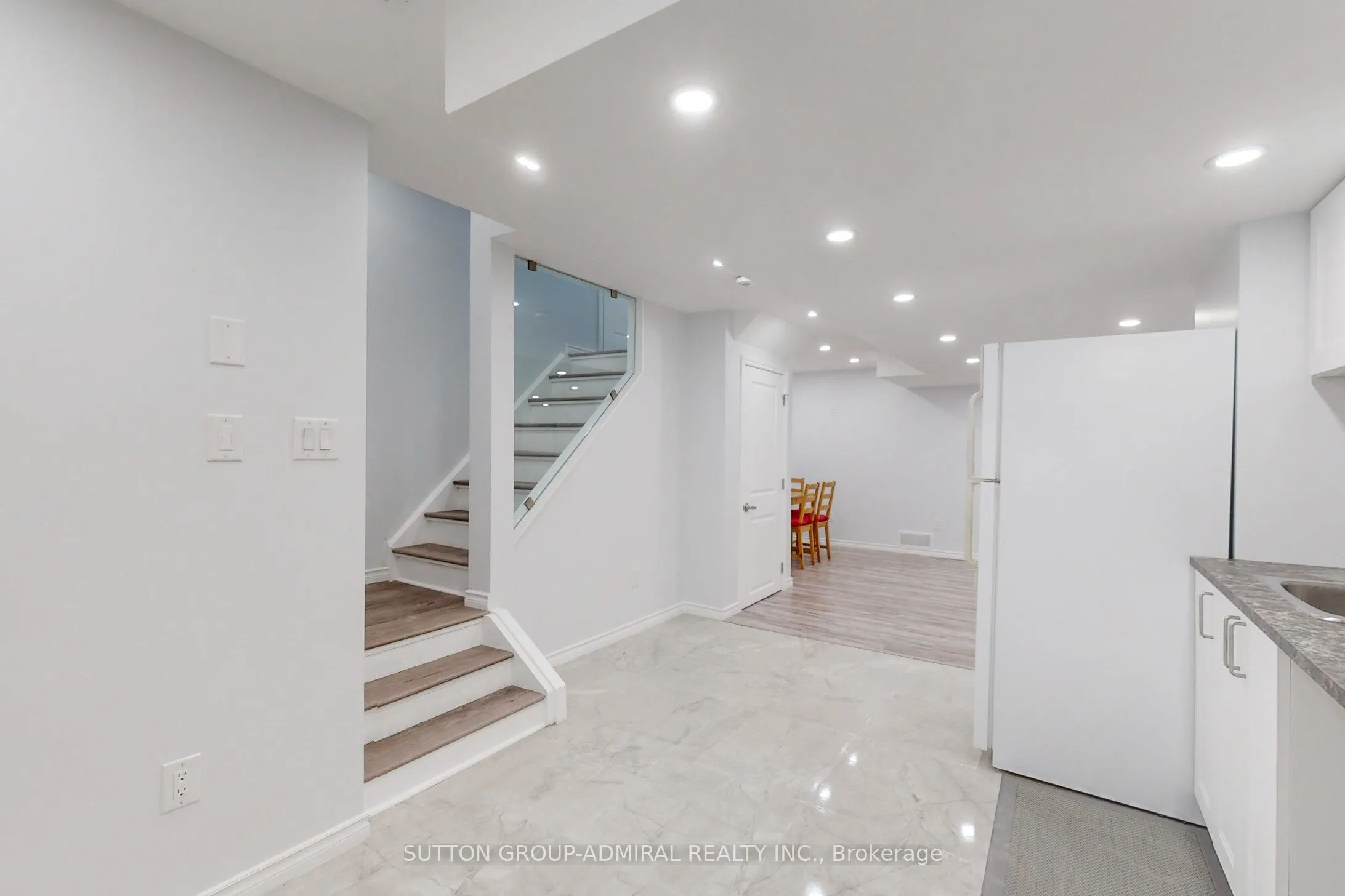 3 Cypress Point Street