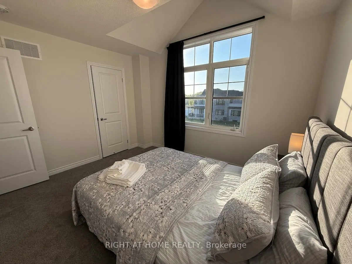 28 Federica Crescent