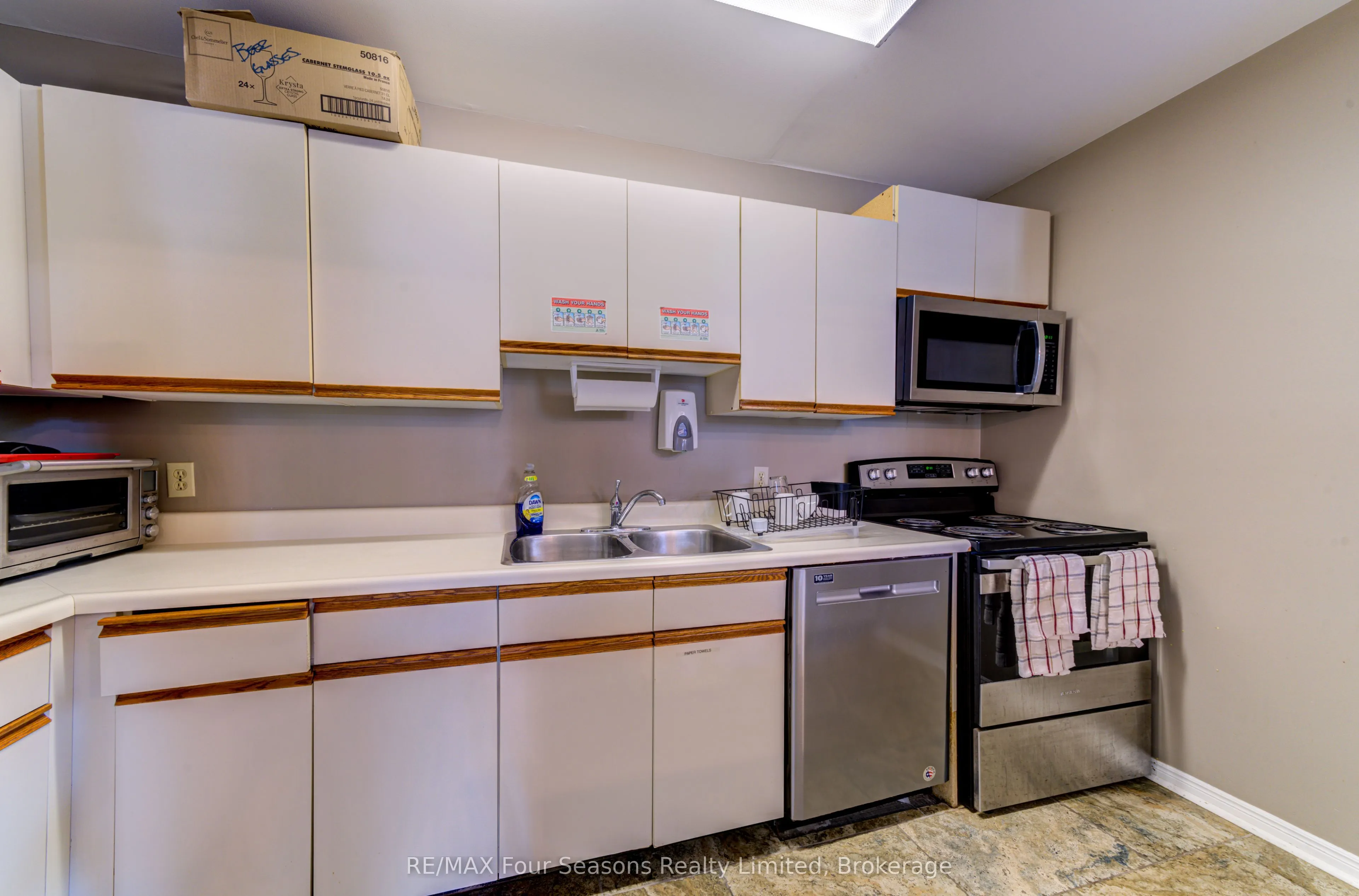 24 Ramblings Way, #501