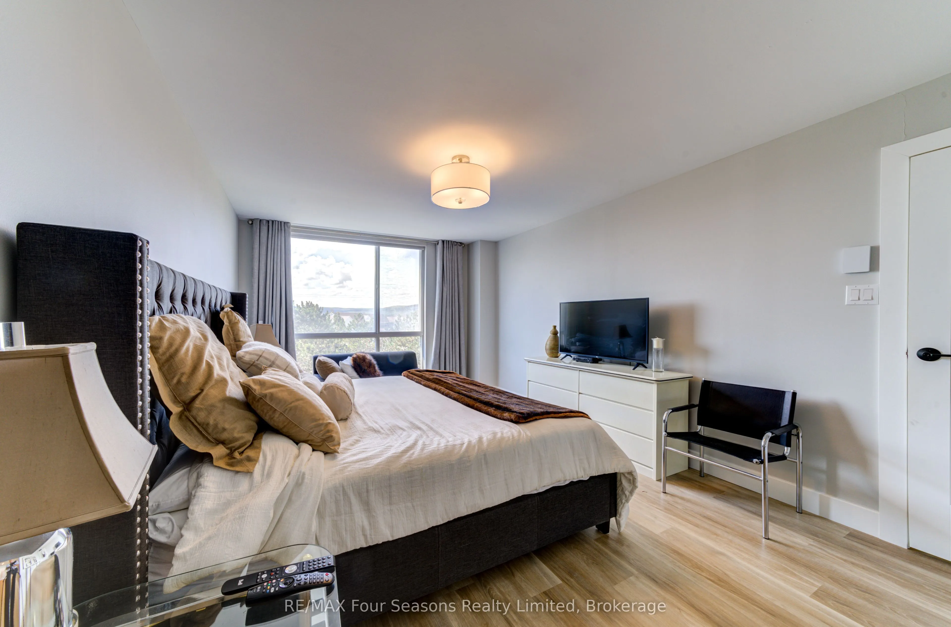 24 Ramblings Way, #501