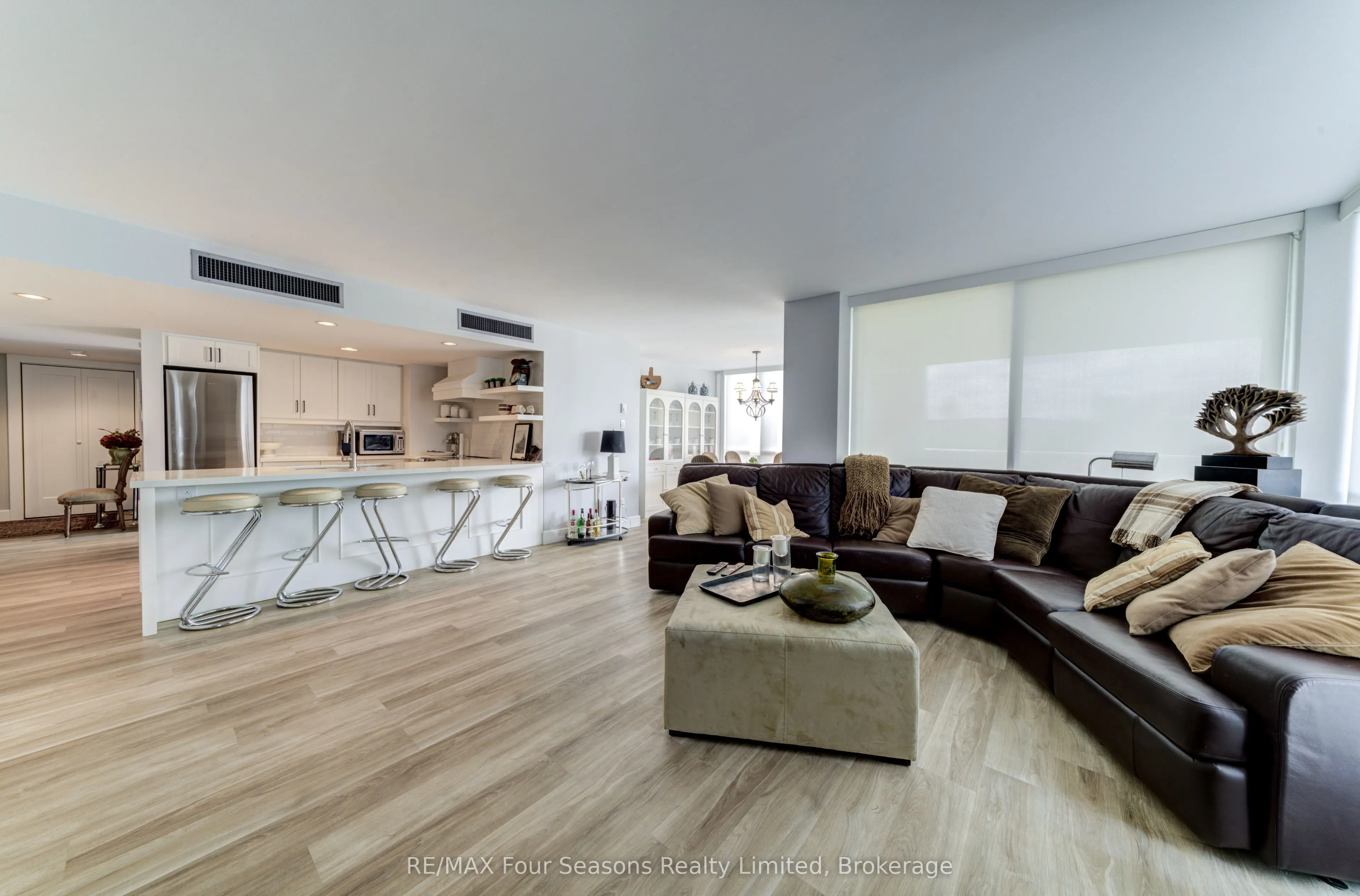 24 Ramblings Way, #501