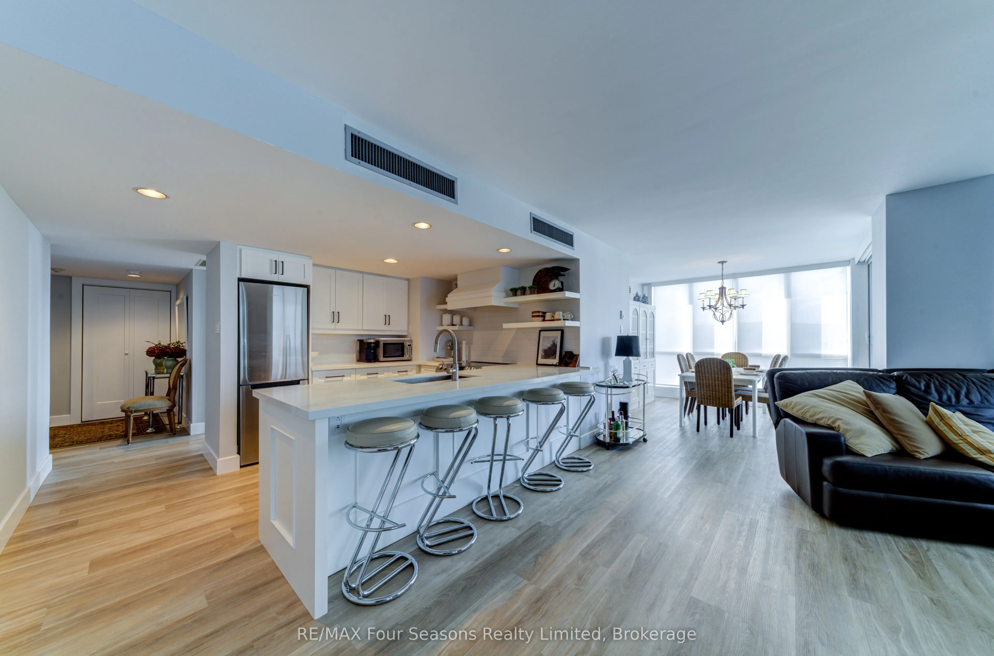 24 Ramblings Way, #501