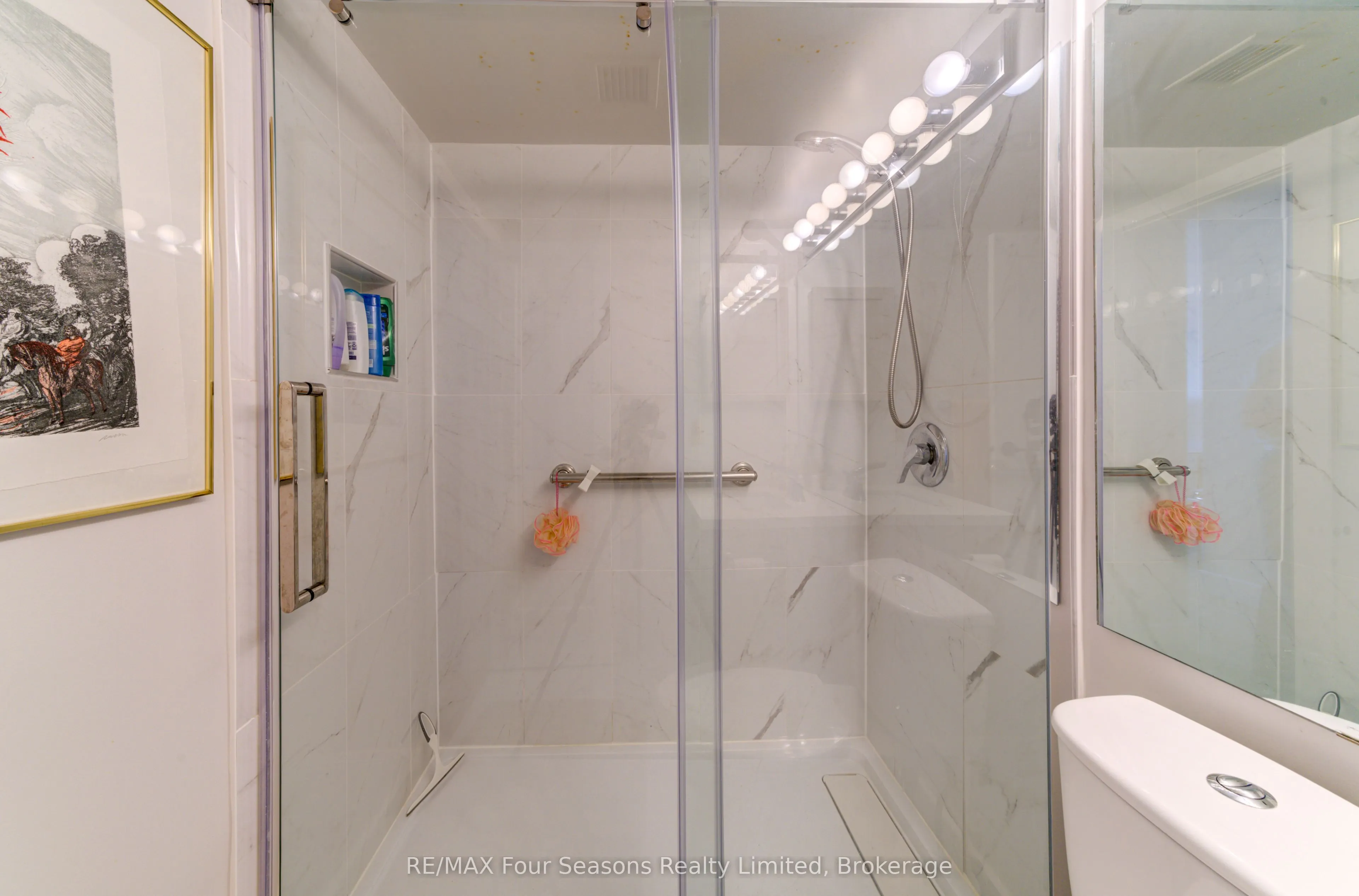 24 Ramblings Way, #501