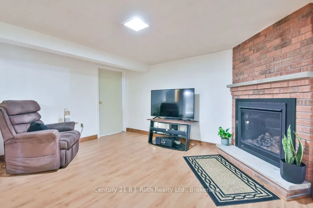 65 Lahay Avenue