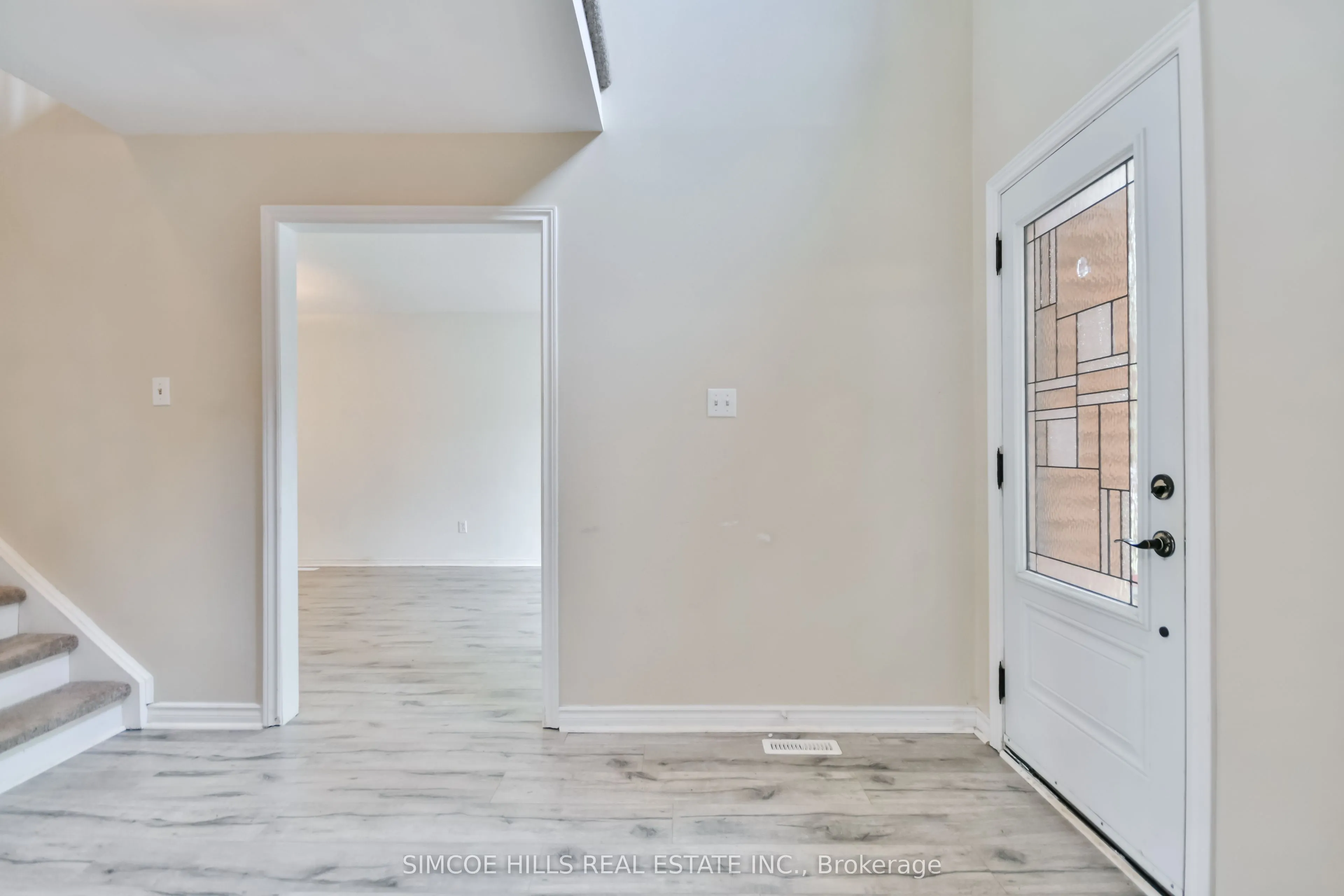 256 Hickling Trail