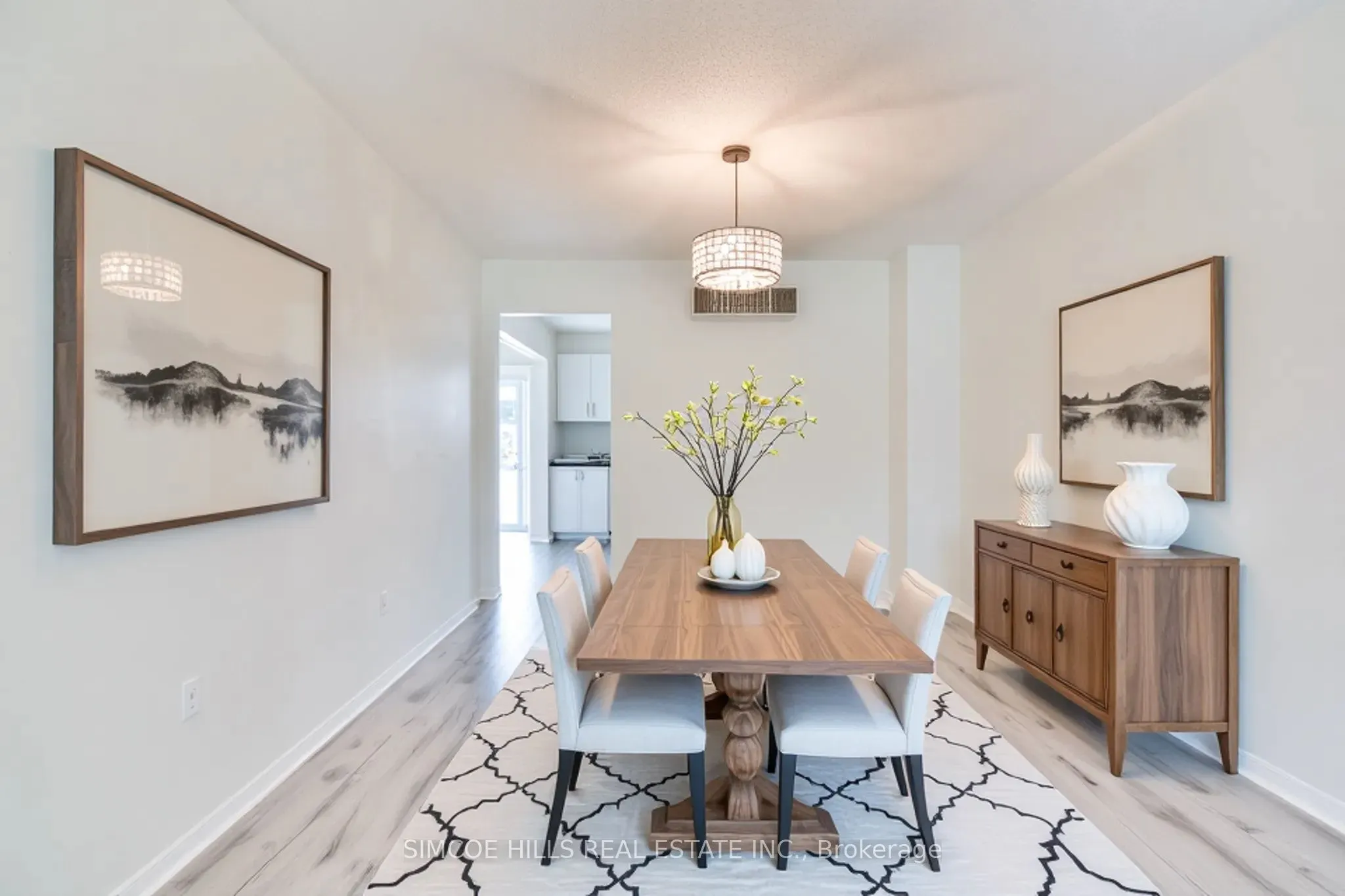 256 Hickling Trail