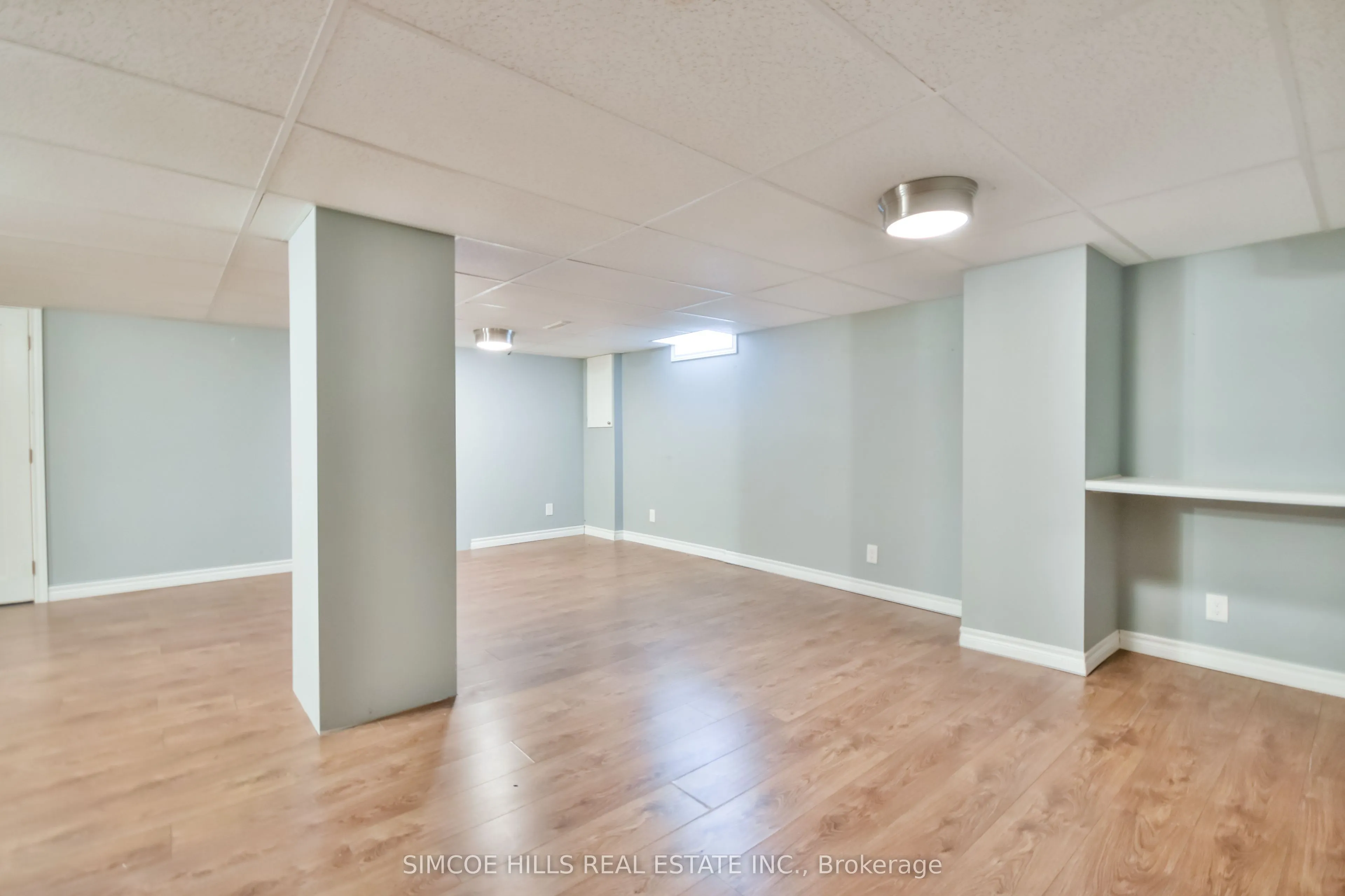 256 Hickling Trail