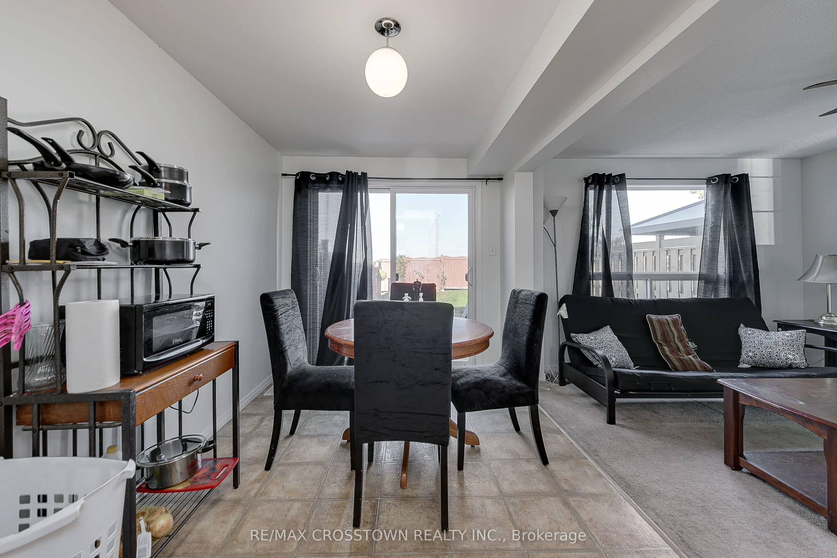 37 GOODWIN Drive