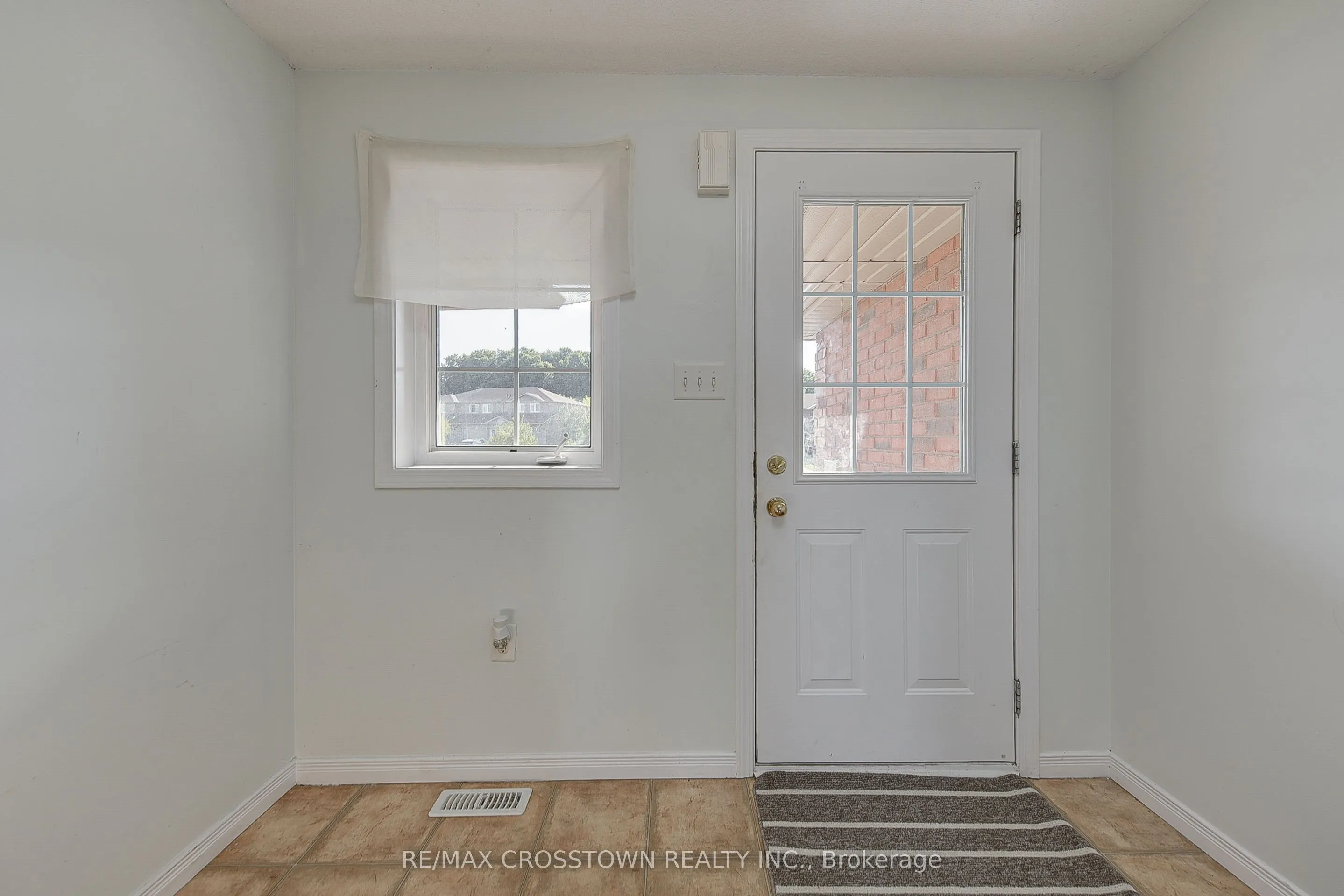 37 GOODWIN Drive