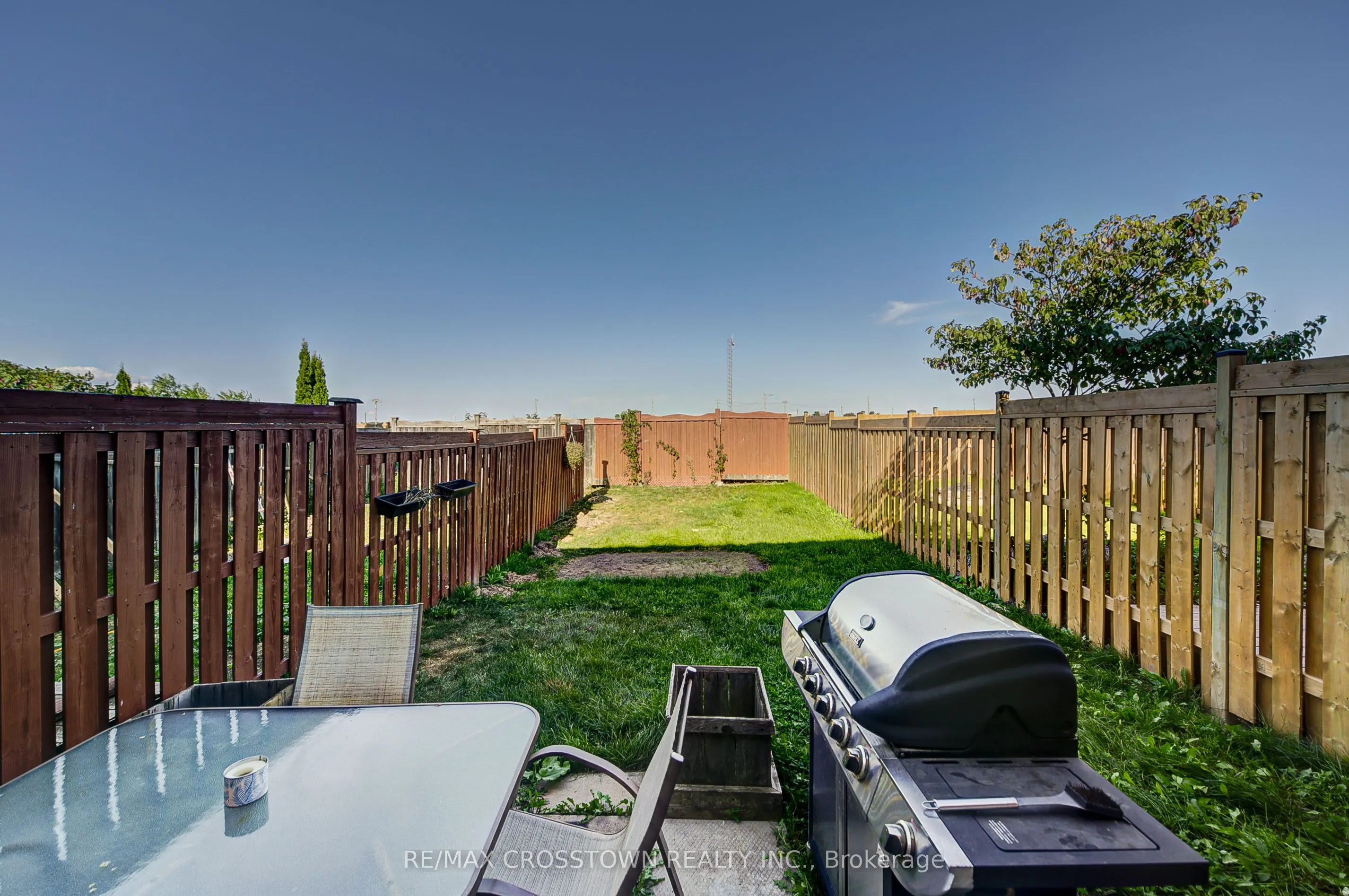 37 GOODWIN Drive