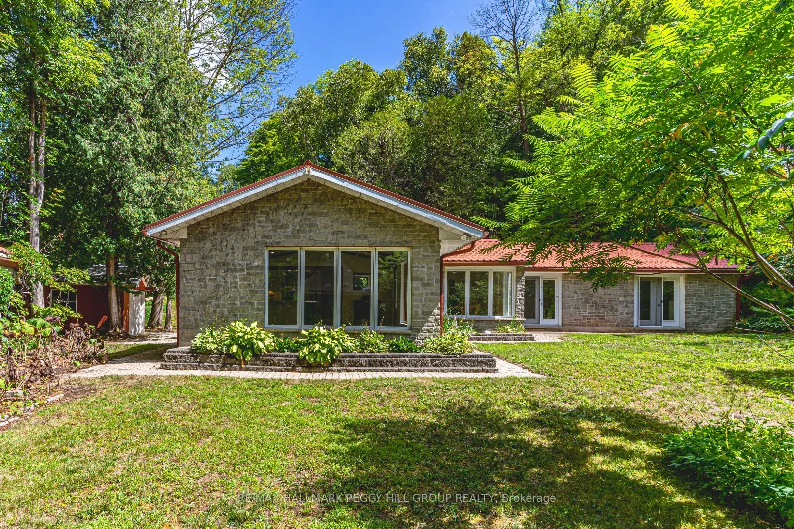 8275 County Rd 9