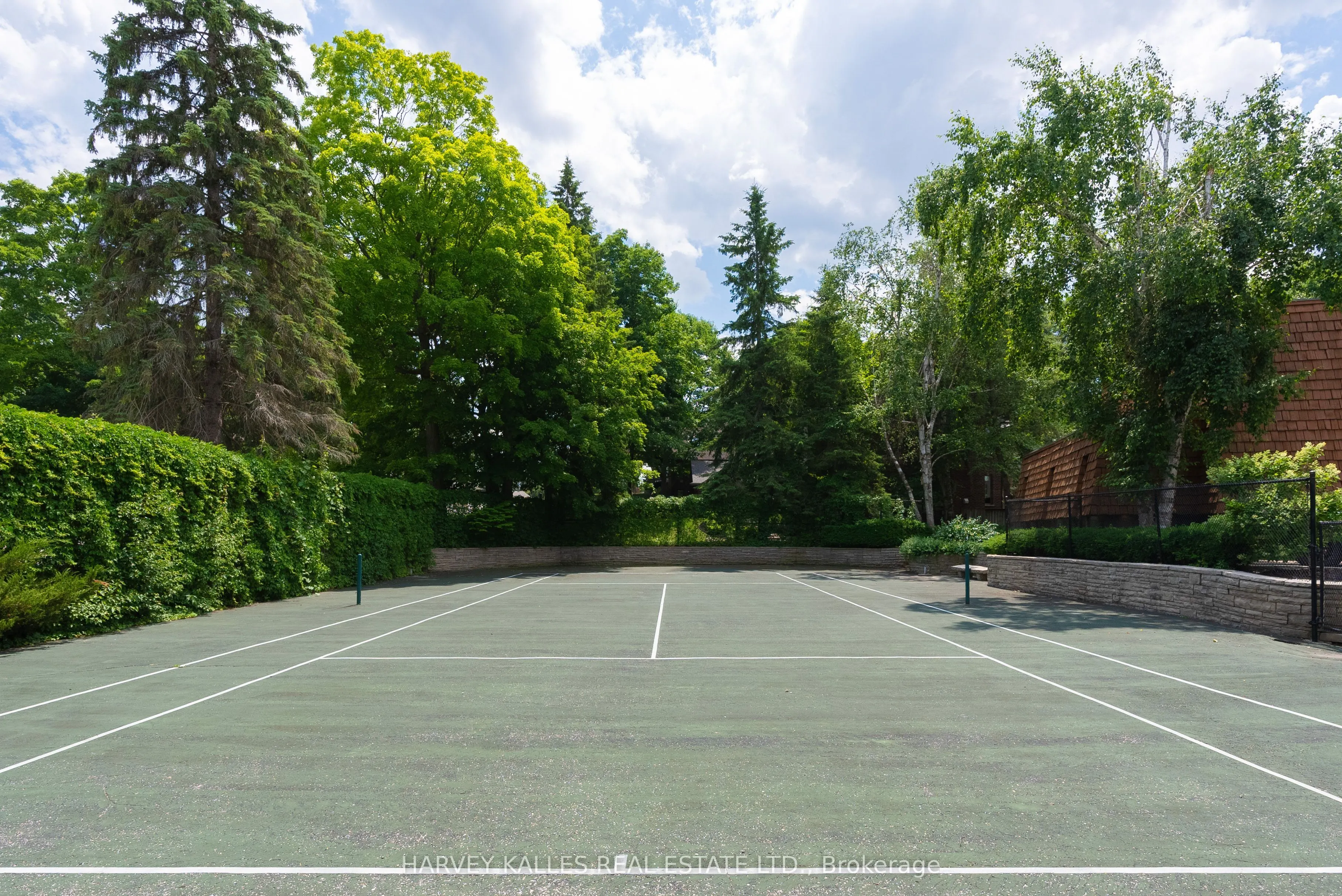 23 Royal Oak Drive