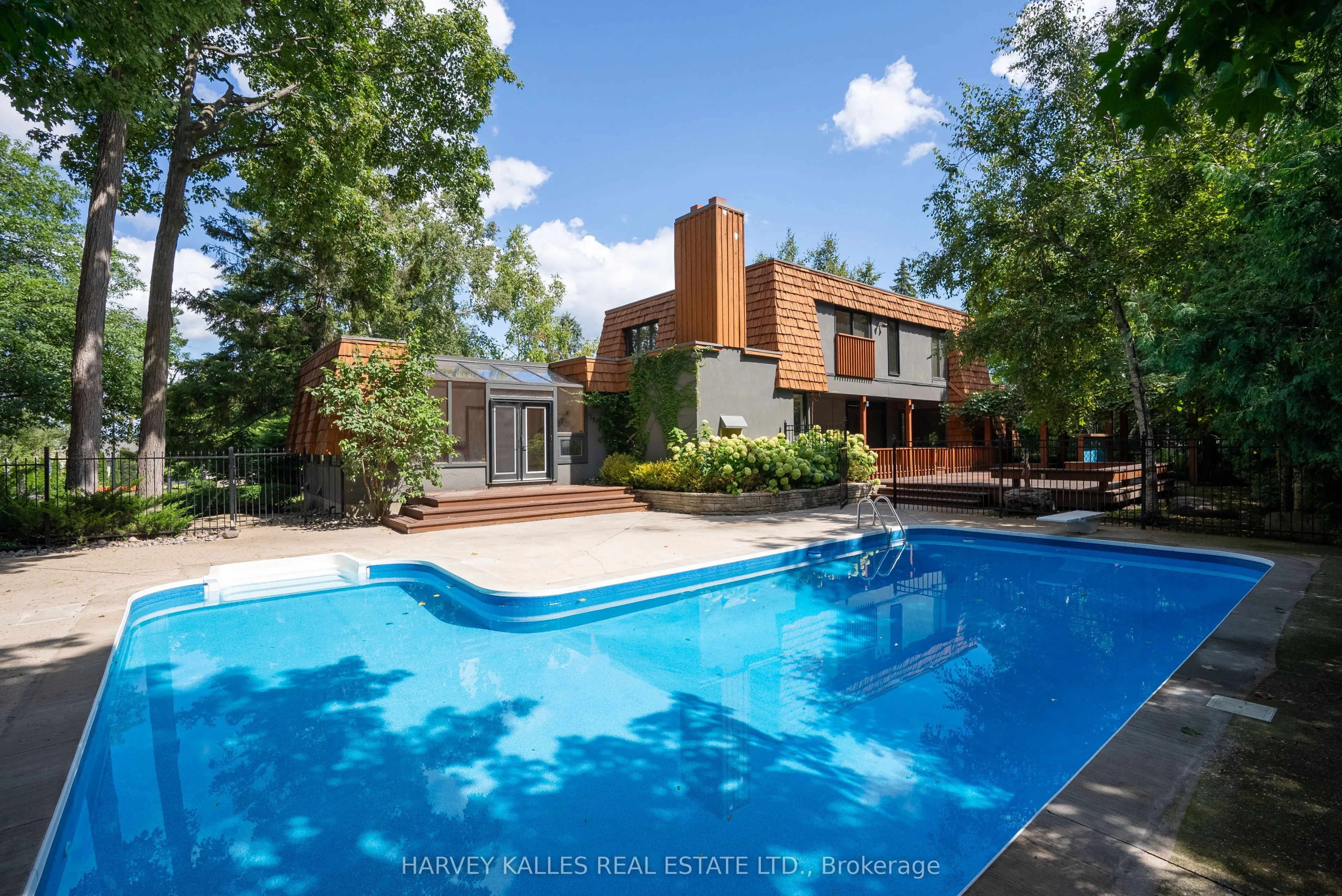 23 Royal Oak Drive