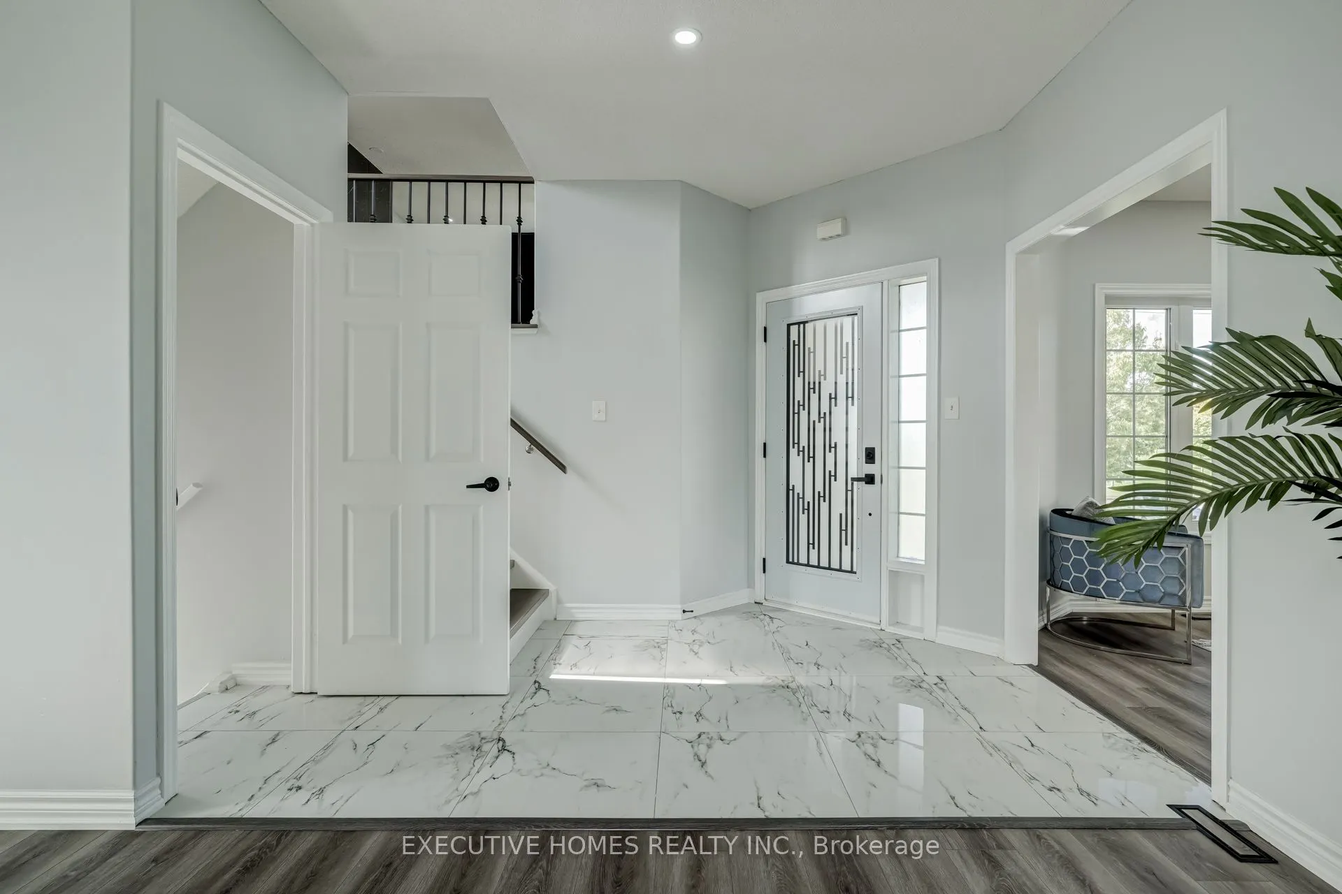 254 Livingstone Street E