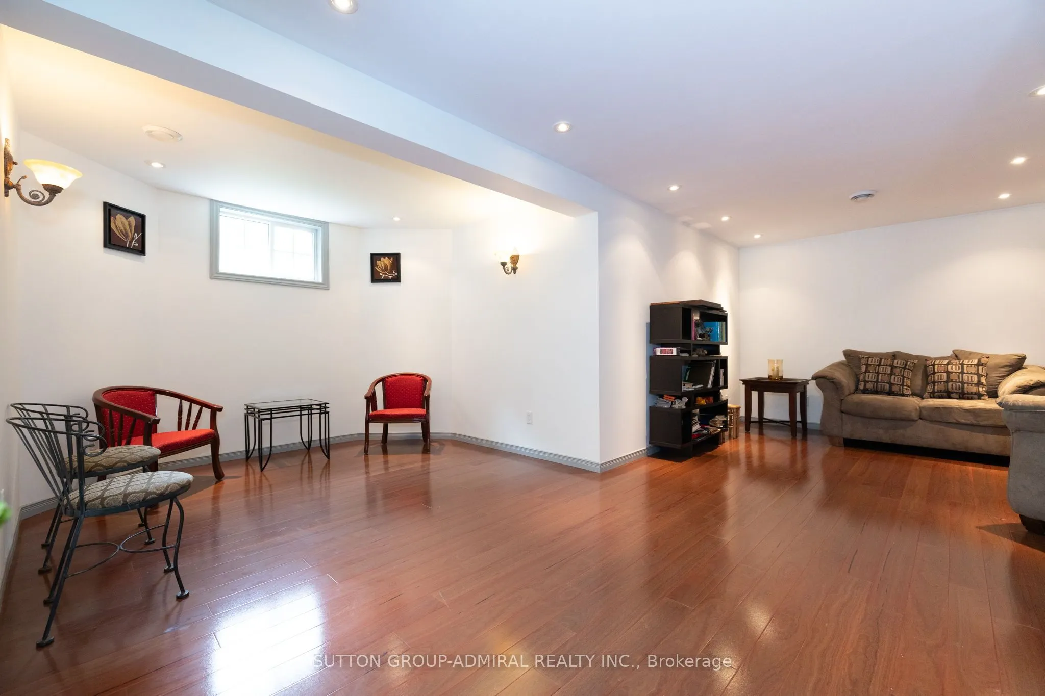 235 Bayshore Drive, Rr 3 Drive