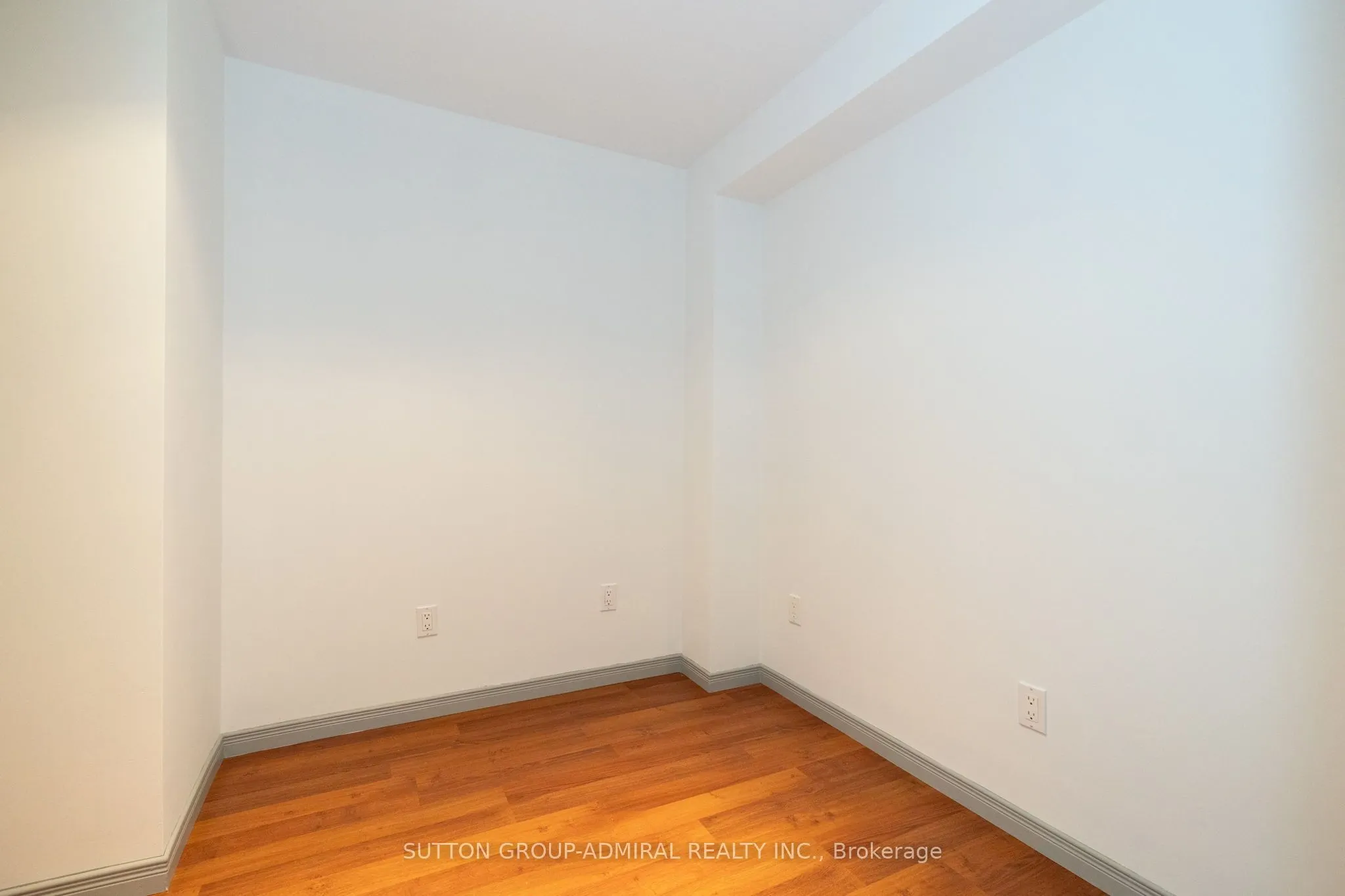 235 Bayshore Drive, Rr 3 Drive