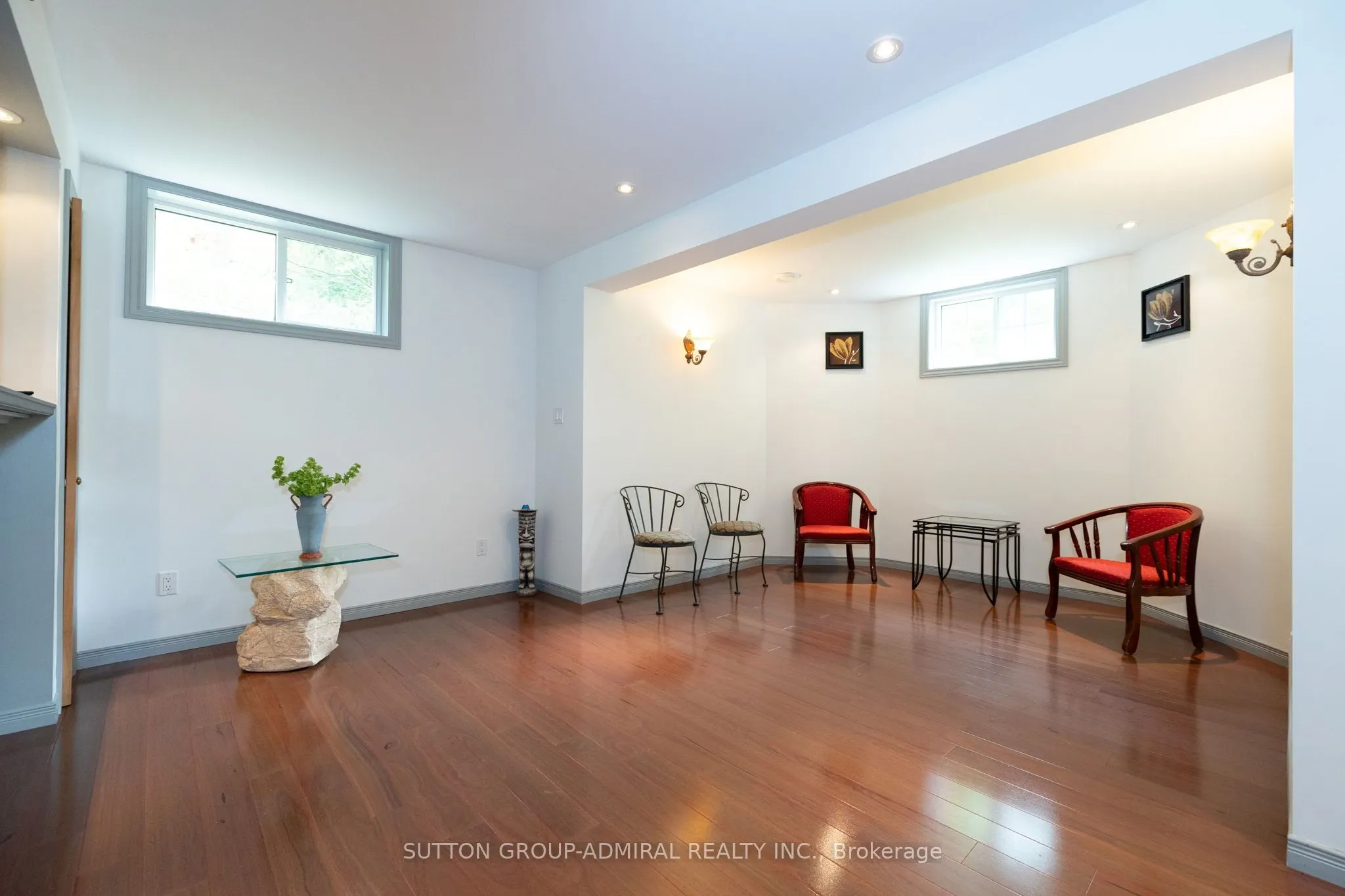 235 Bayshore Drive, Rr 3 Drive