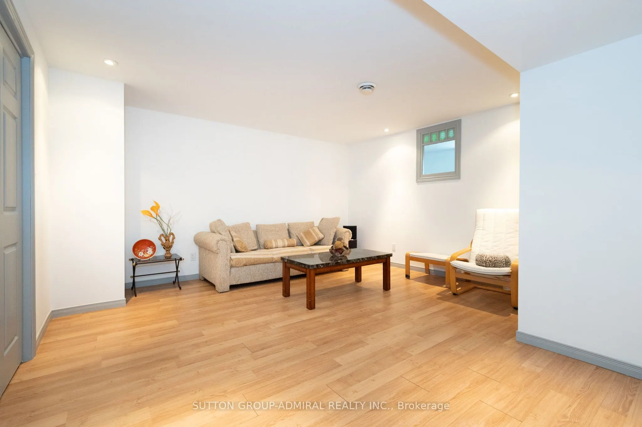 235 Bayshore Drive, Rr 3 Drive