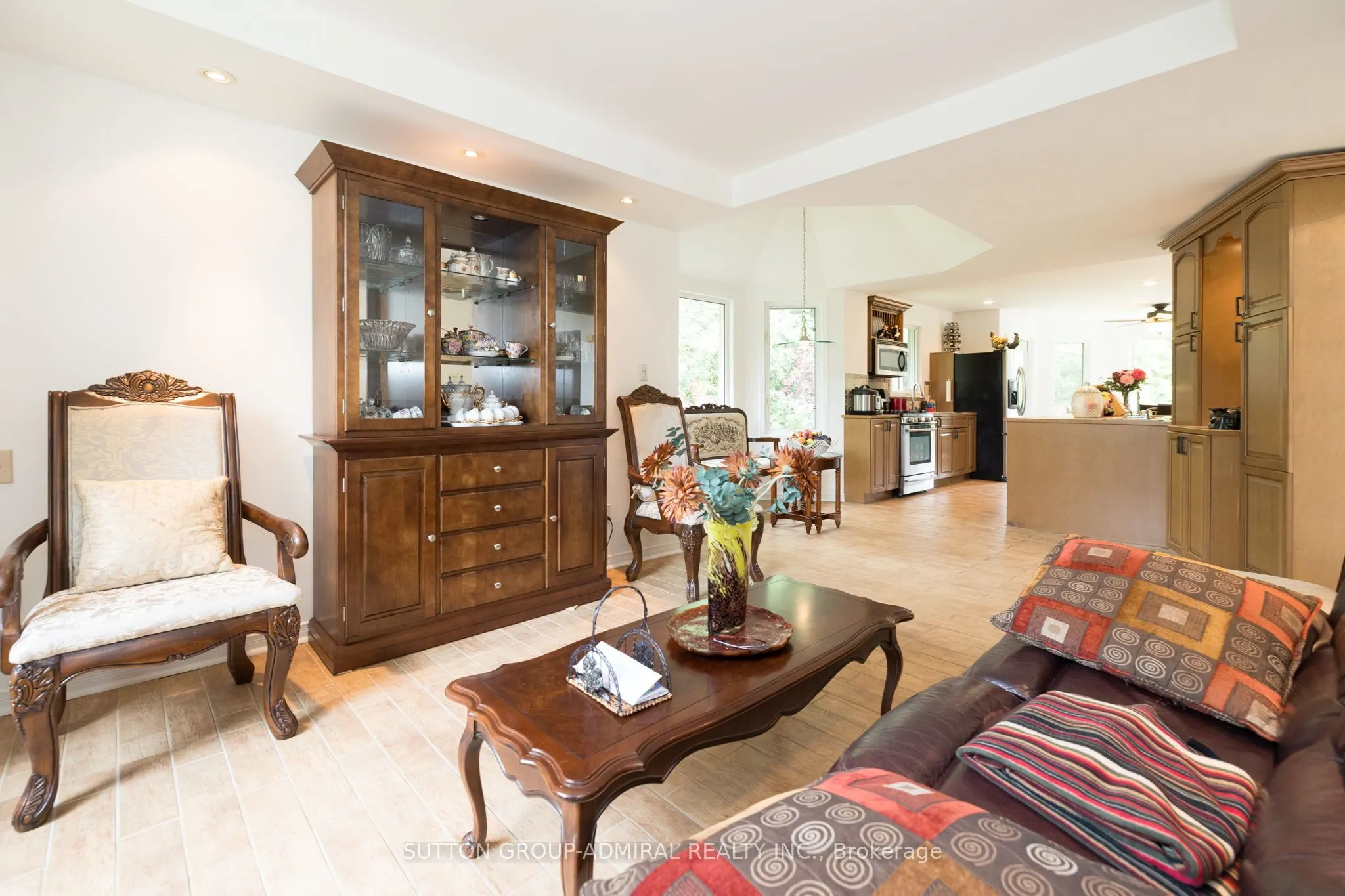 235 Bayshore Drive, Rr 3 Drive