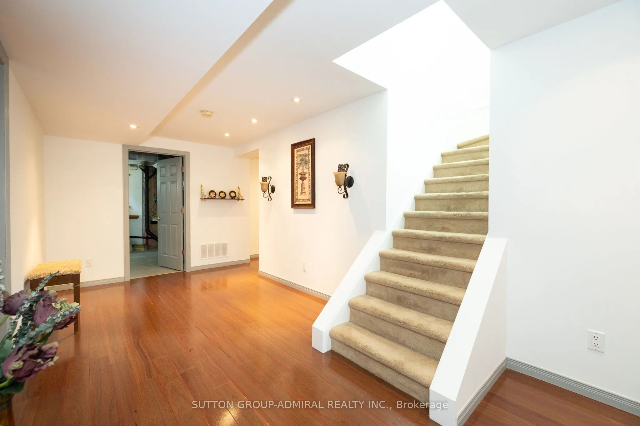 235 Bayshore Drive, Rr 3 Drive