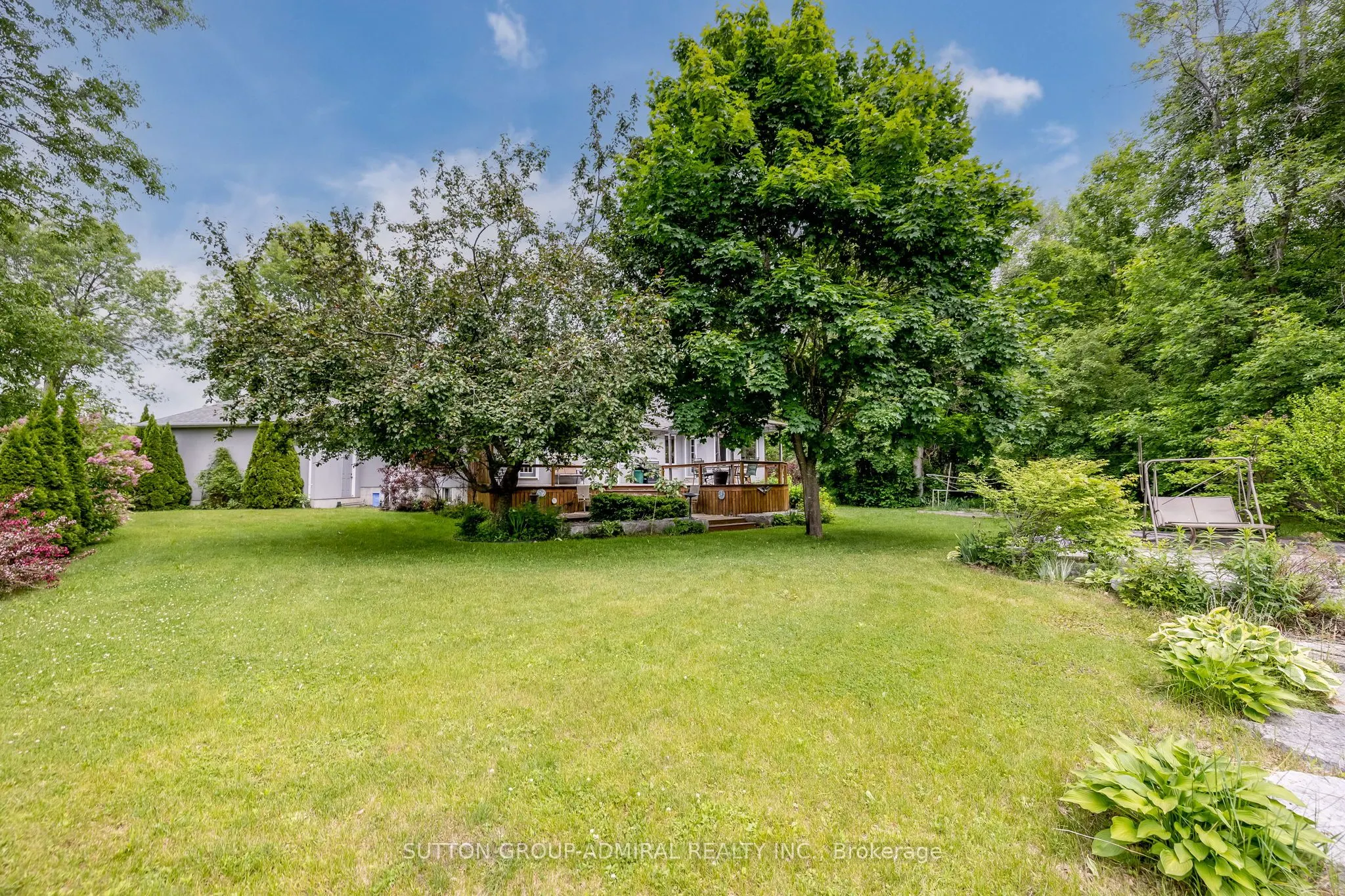 235 Bayshore Drive, Rr 3 Drive