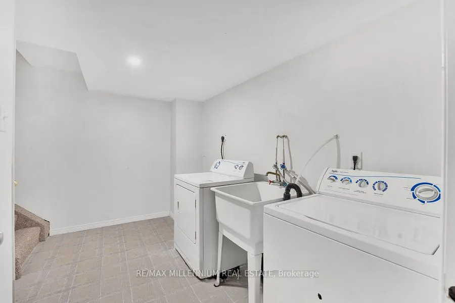 44 Hanmer Street E