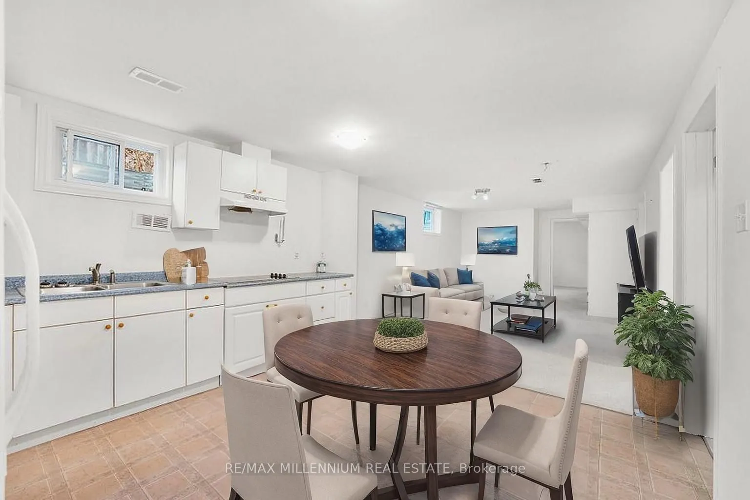 44 Hanmer Street E