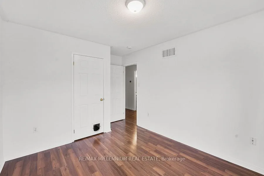 44 Hanmer Street E