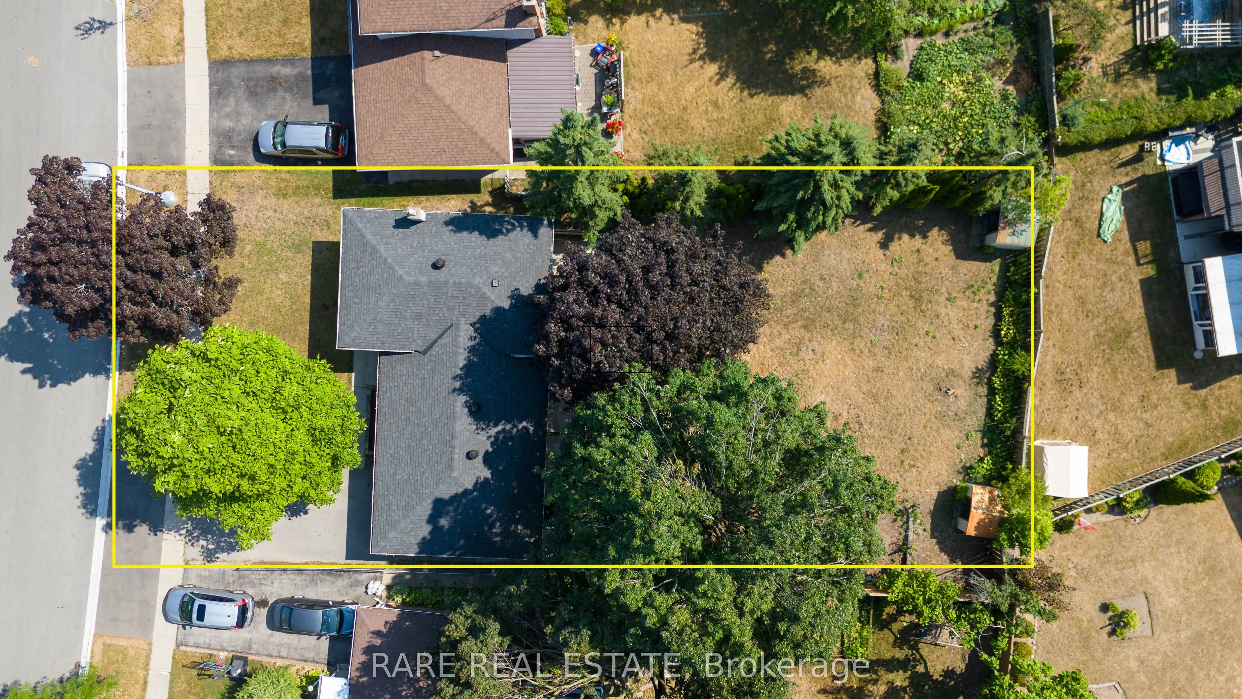 9 MEADOWLAND Avenue