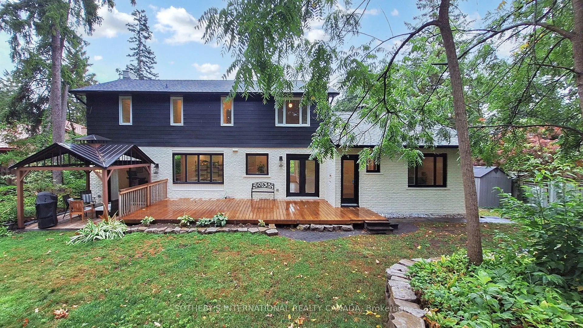 9 Parker Court