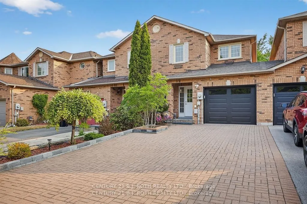 80 BRUCE Crescent