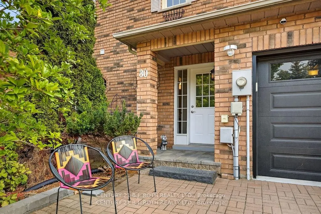 80 BRUCE Crescent