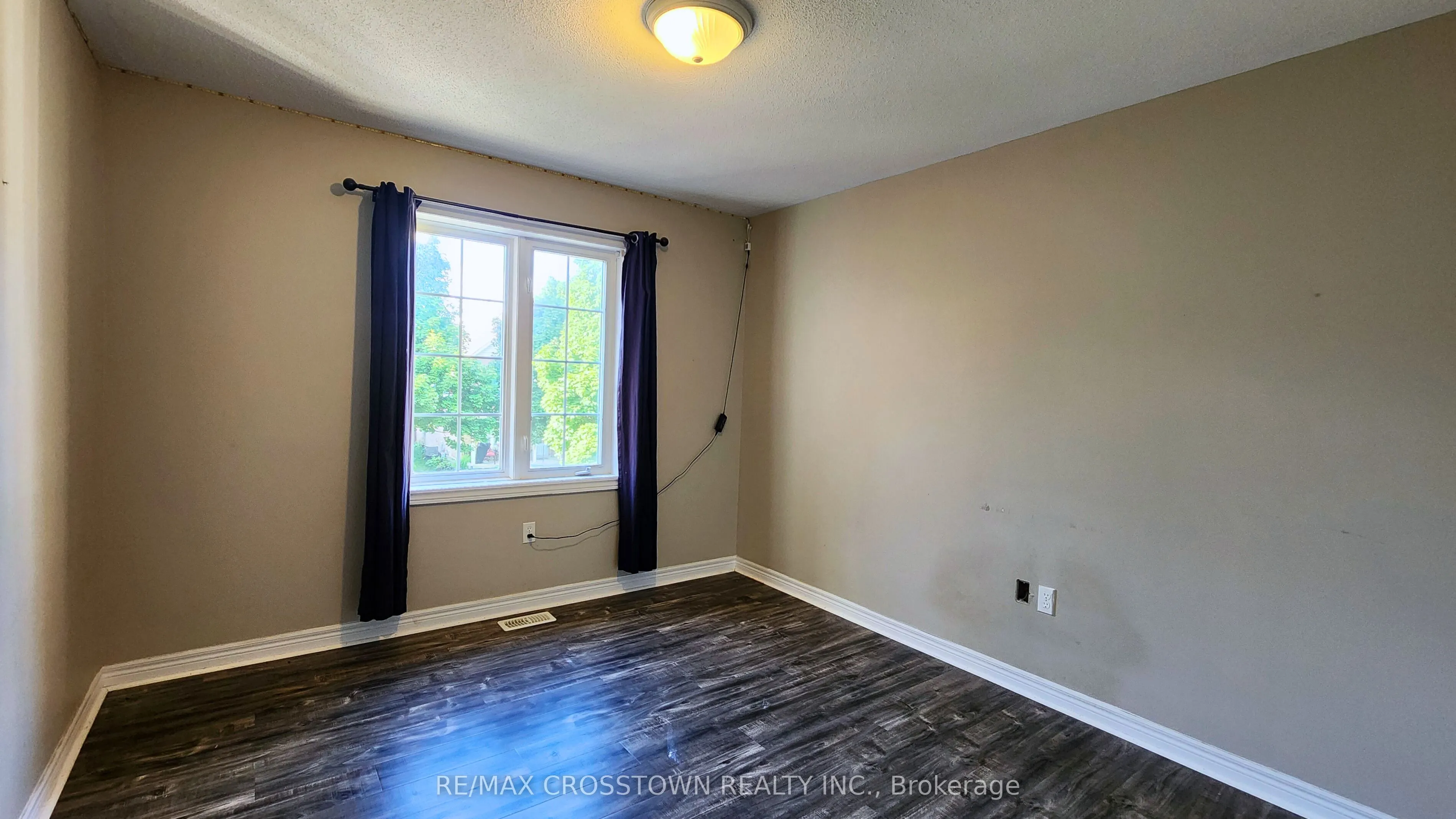 141 THRUSHWOOD Drive