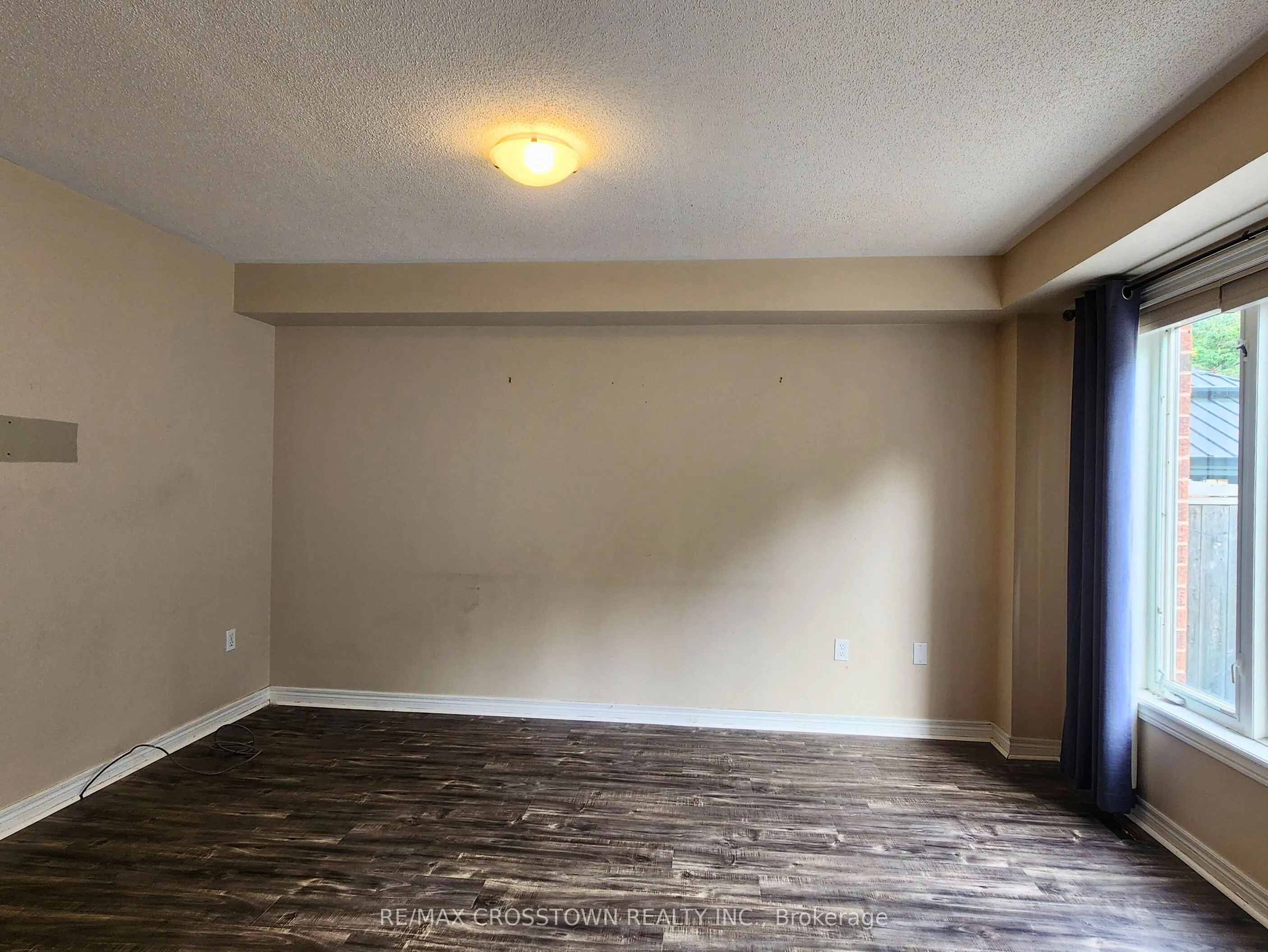 141 THRUSHWOOD Drive