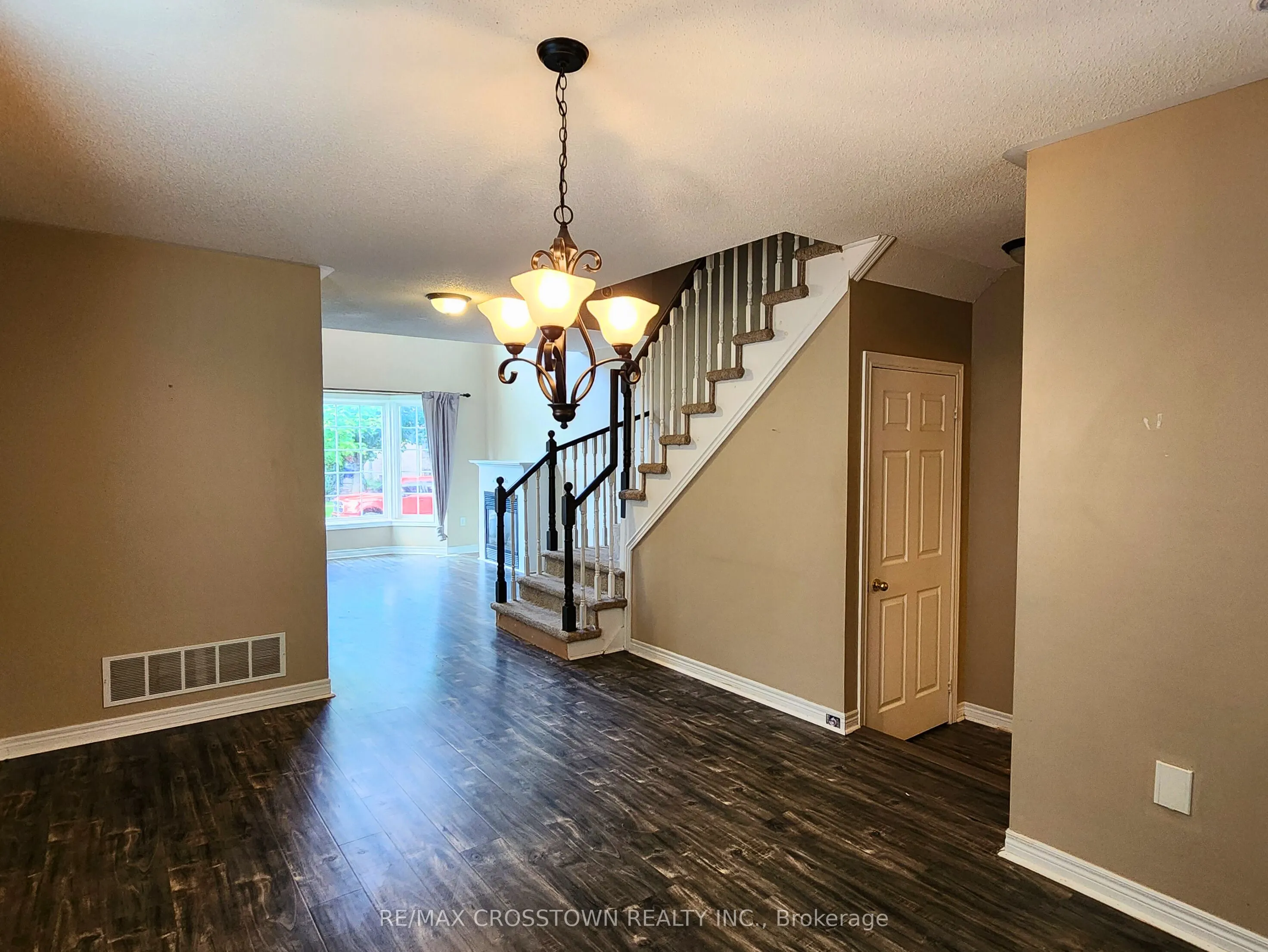 141 THRUSHWOOD Drive