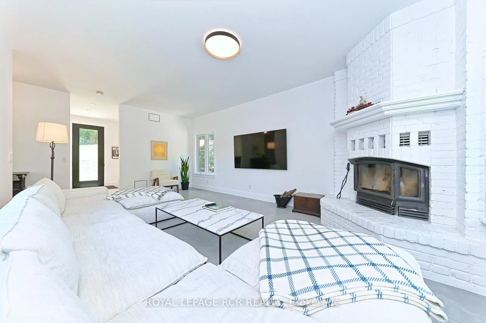 1614 Concession 10 Nottawasaga S