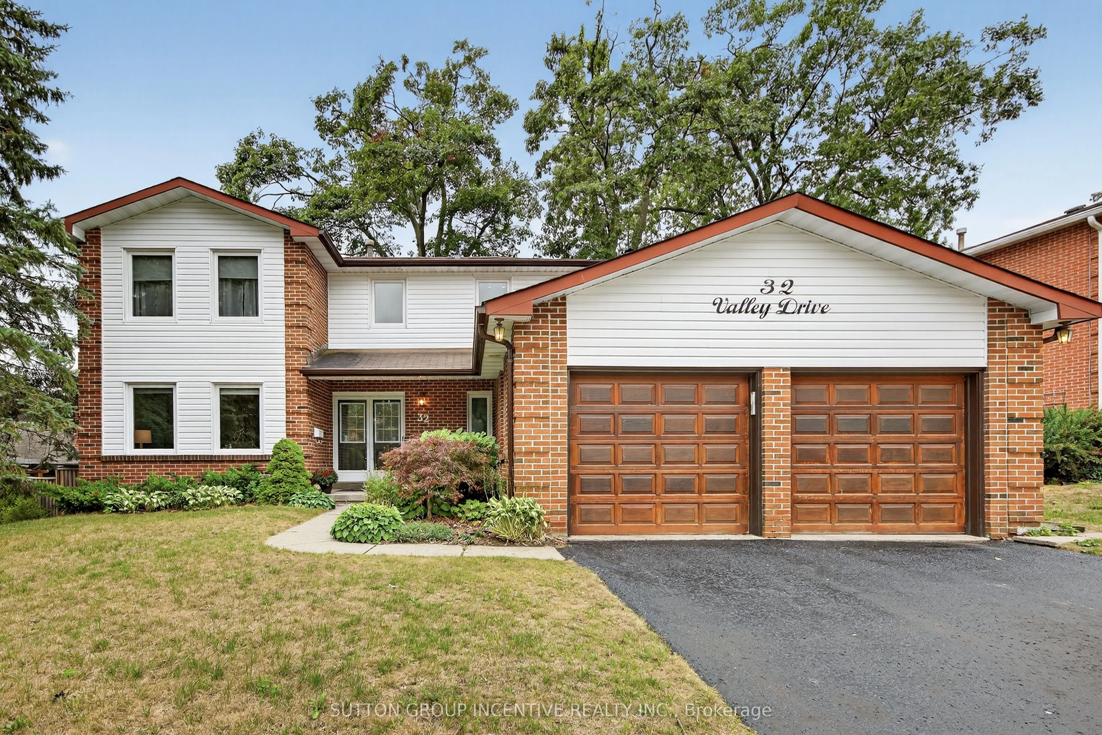 32 Valley Drive