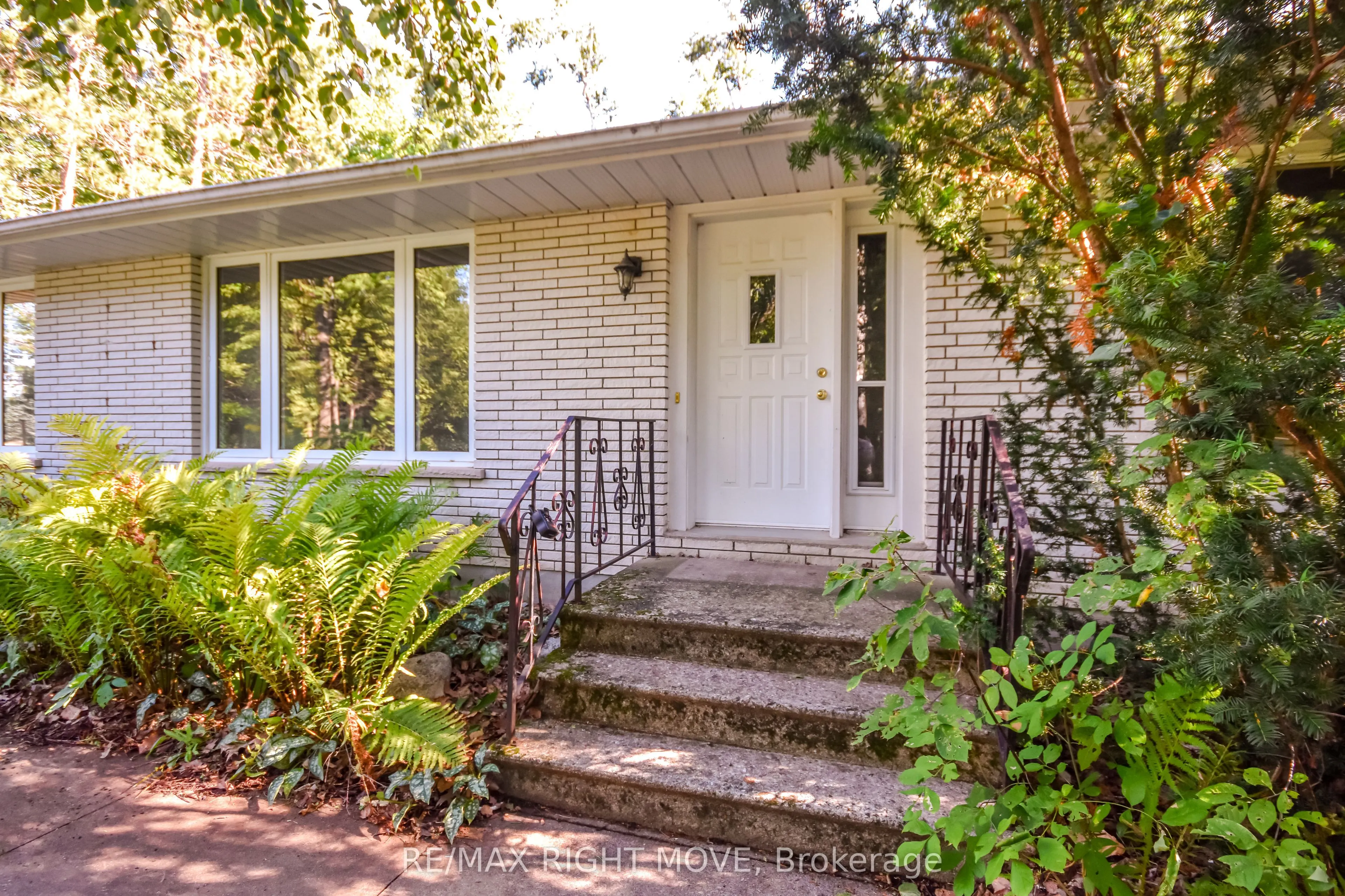 1781 Mt. St. Louis Road E