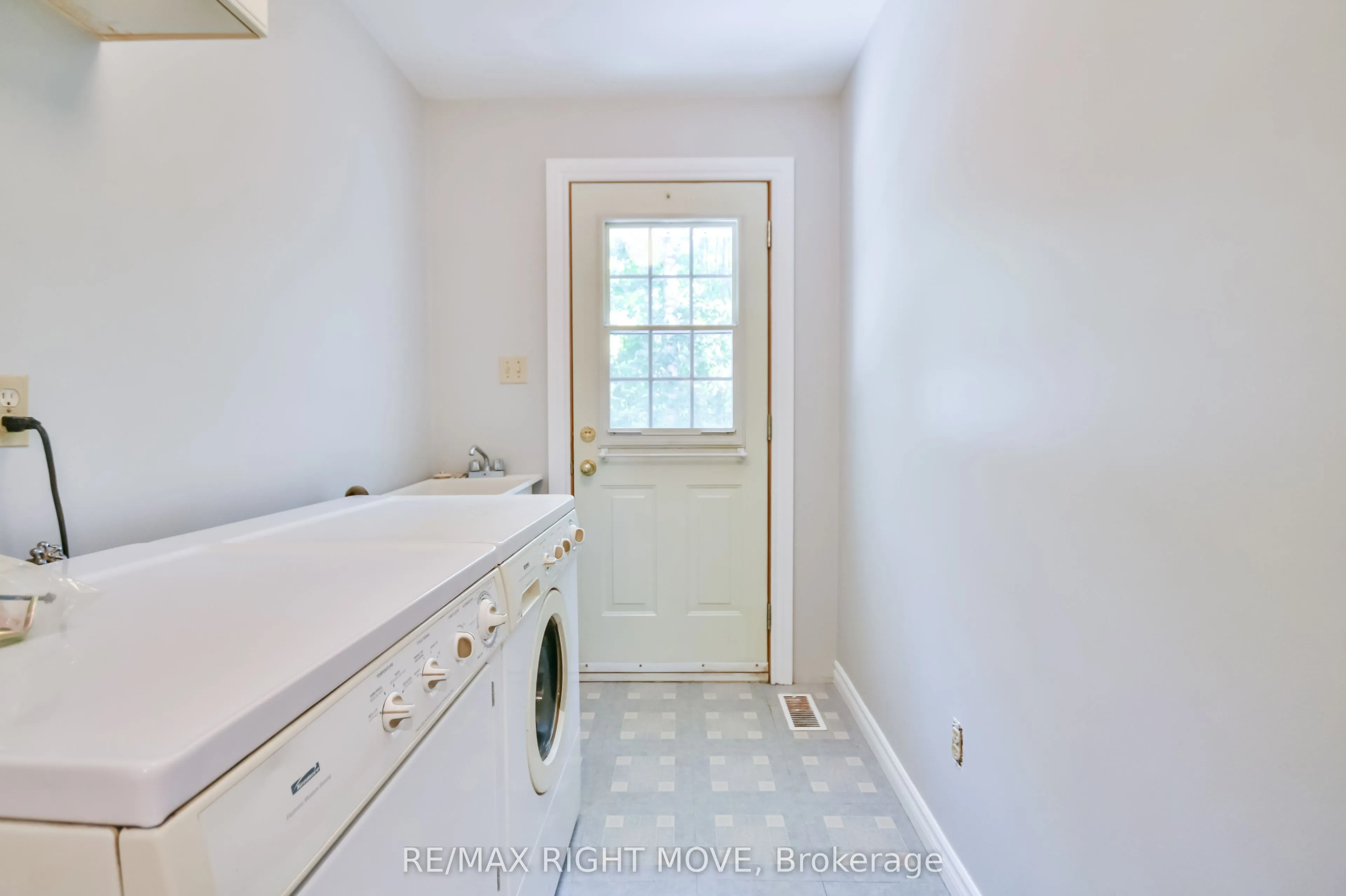 1781 Mt. St. Louis Road E